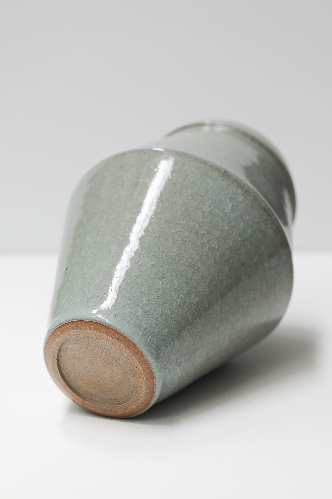 Florian Gadsby: Angular Vase