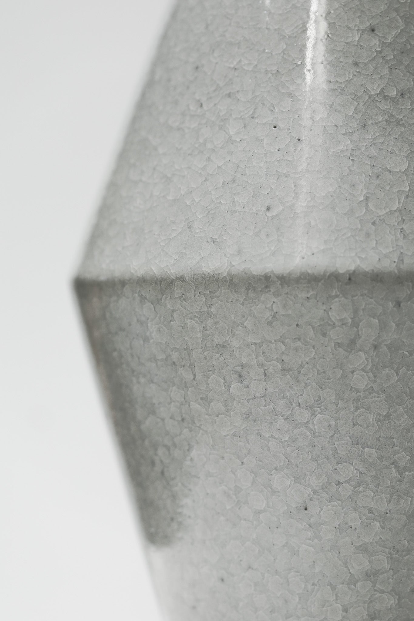 Florian Gadsby: Angular Vase