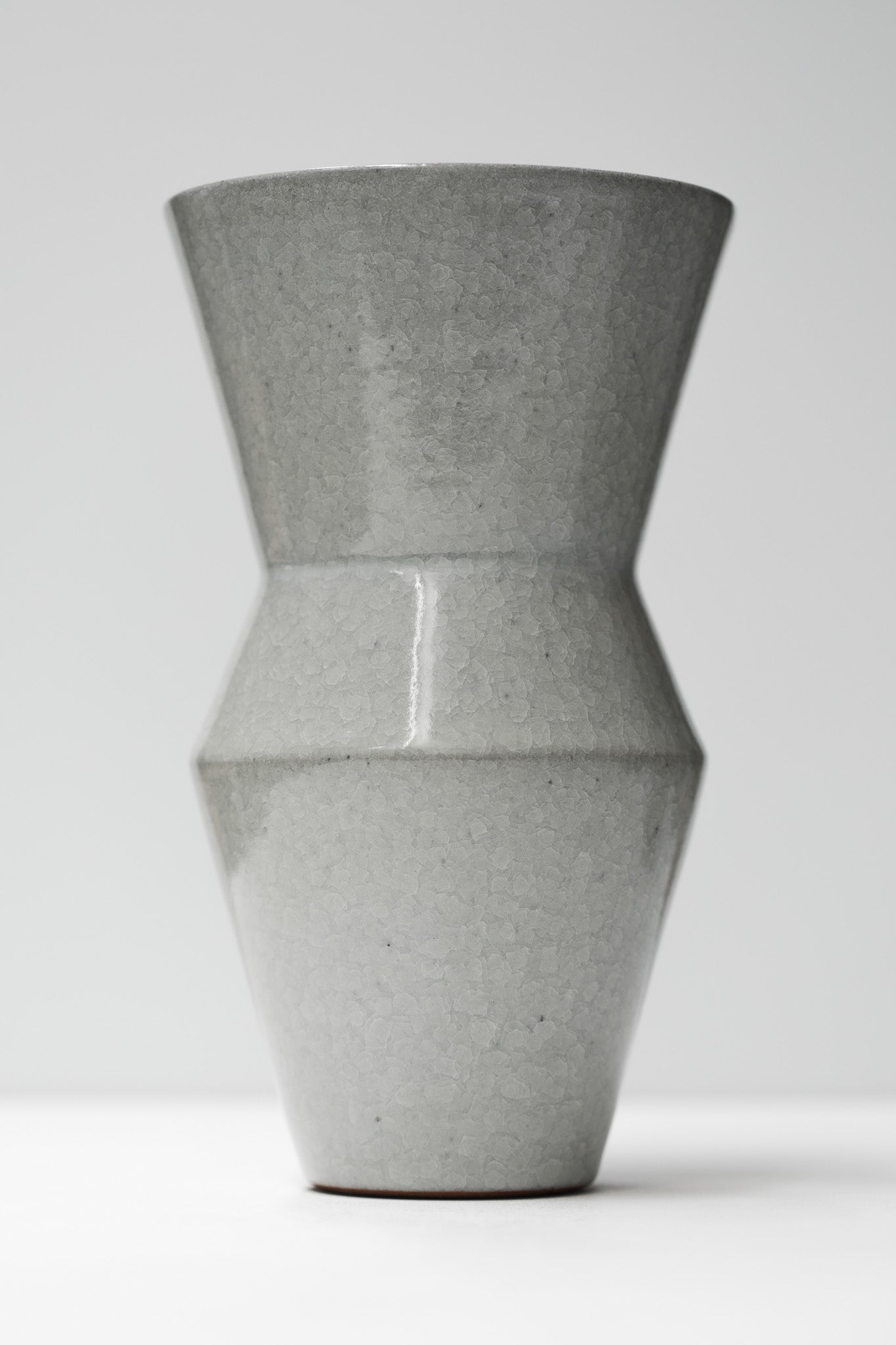 Florian Gadsby: Lined Vase