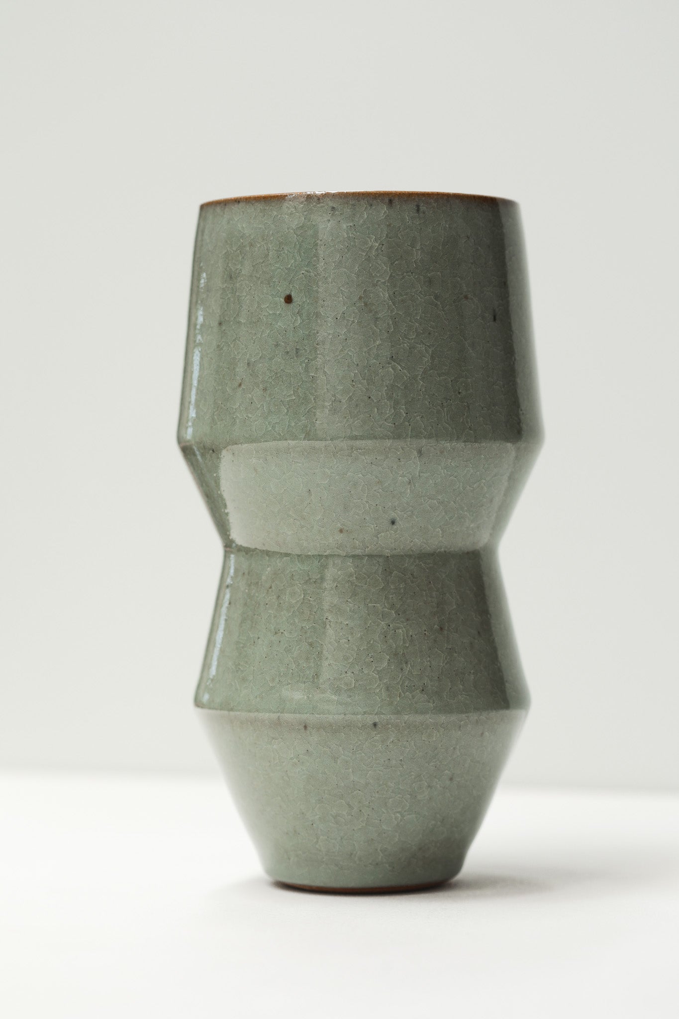 Florian Gadsby: Angular Vase