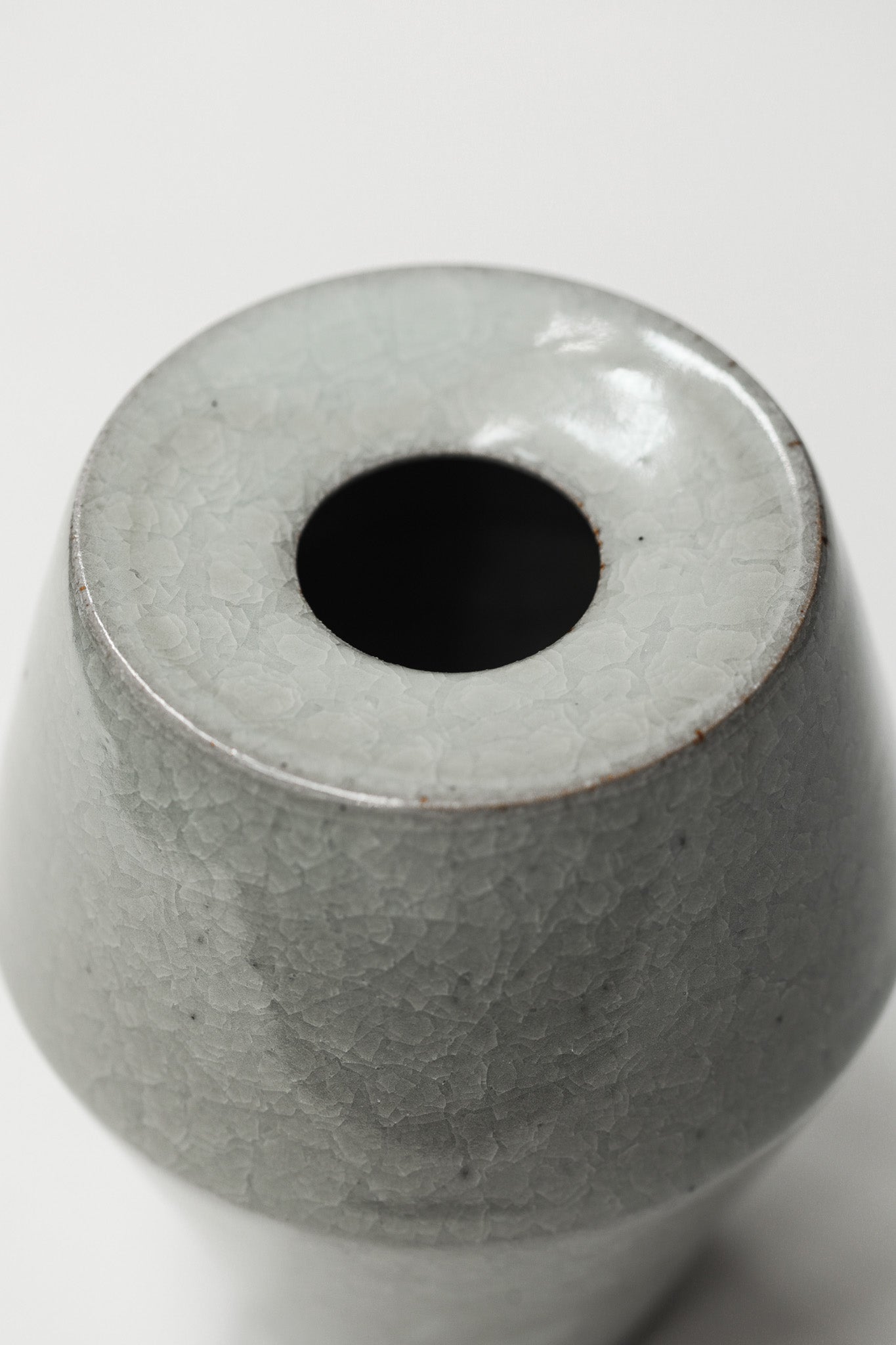 Florian Gadsby: Angular Bud Vase