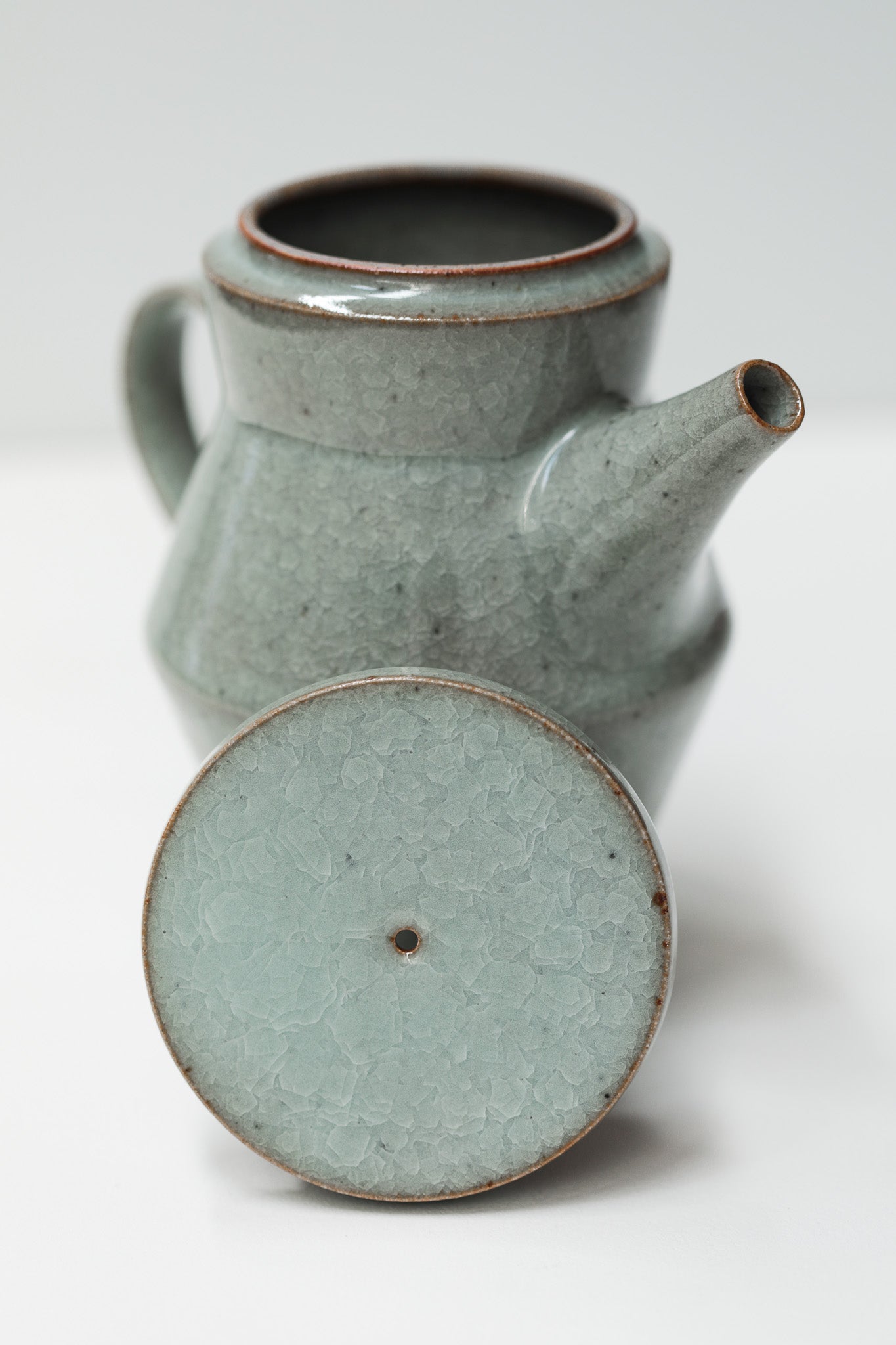 Florian Gadsby: Angular Teapot