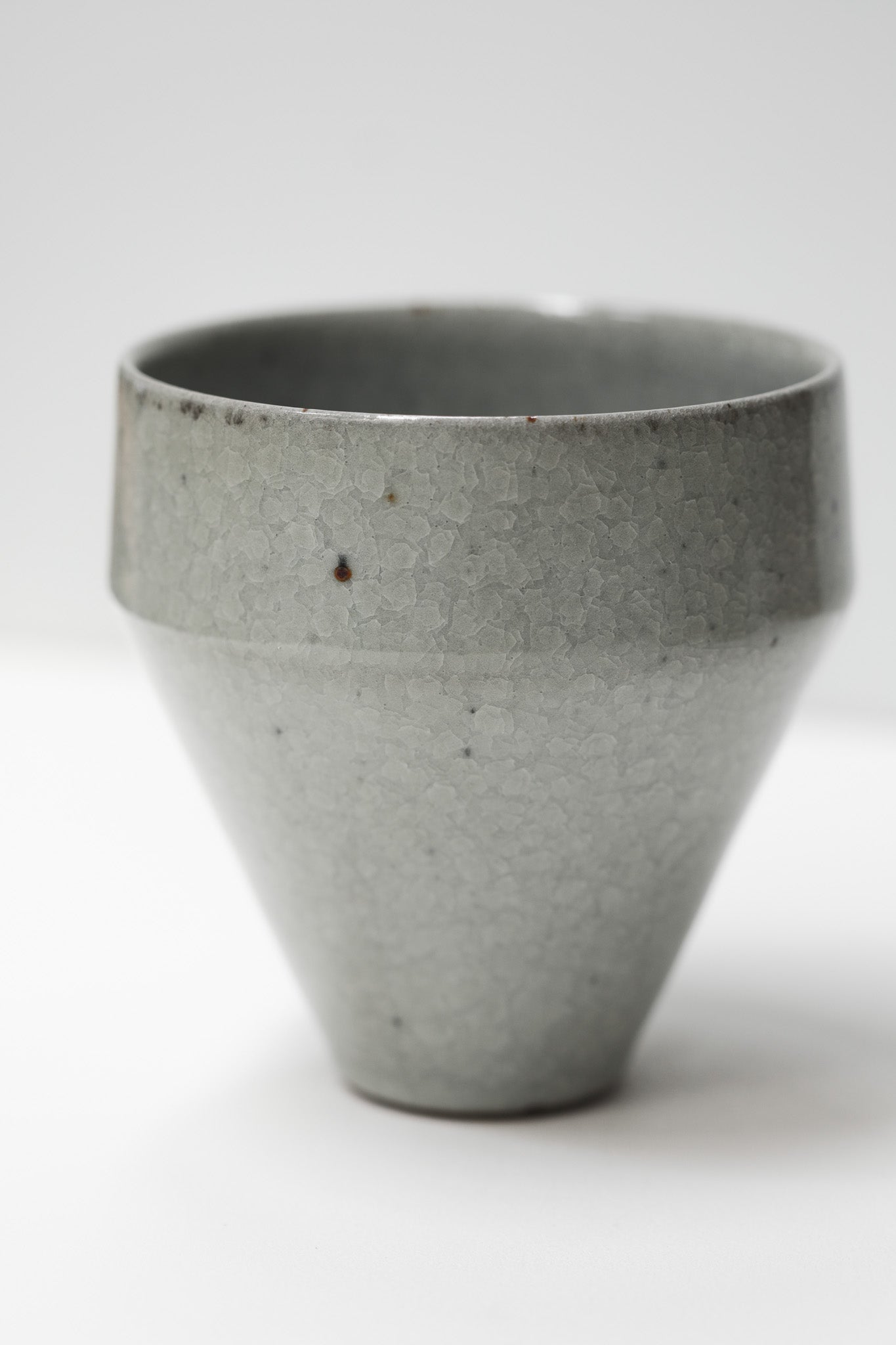 Florian Gadsby: Tall Angular Bowl