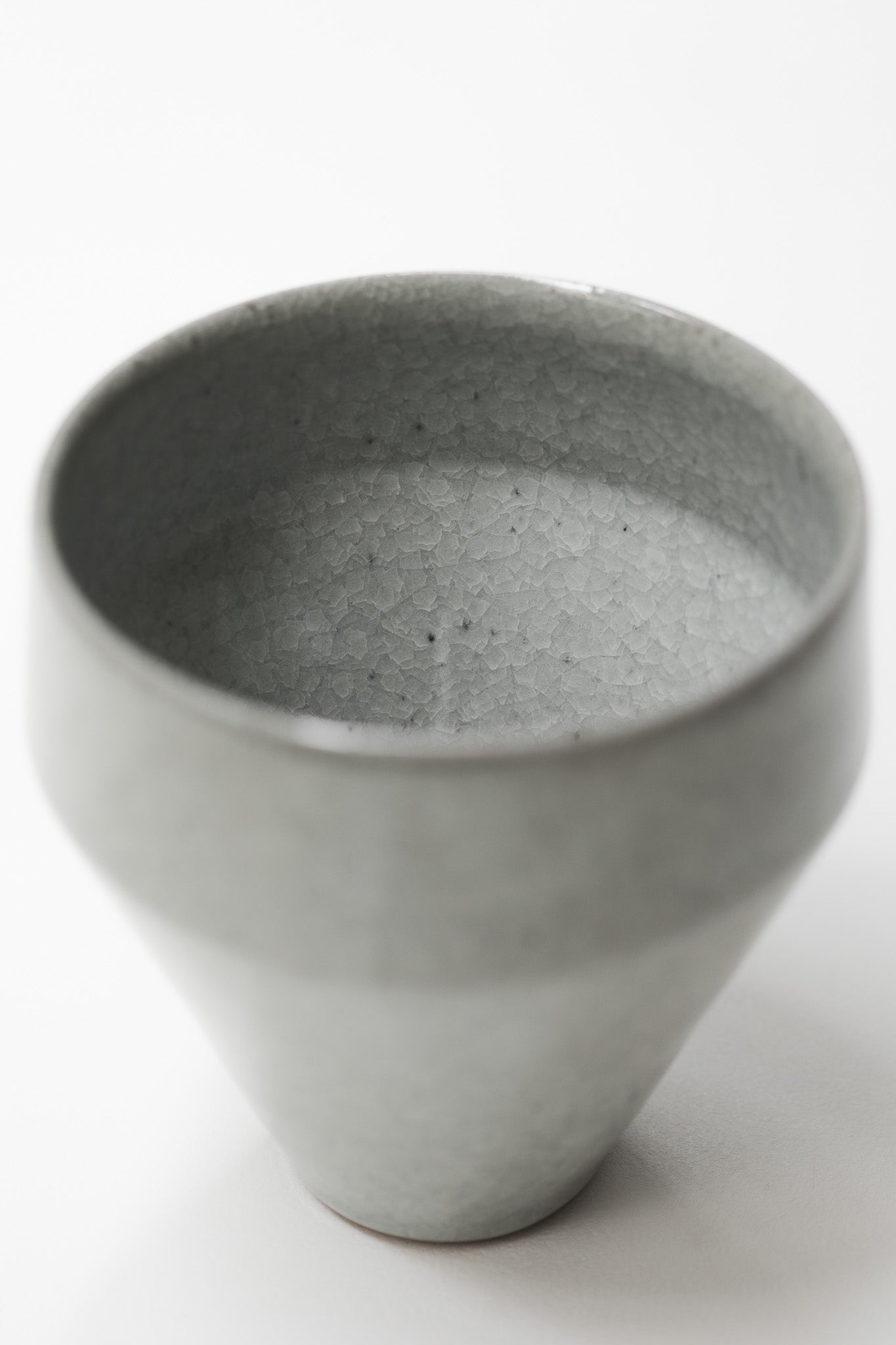 Florian Gadsby: Tall Angular Bowl
