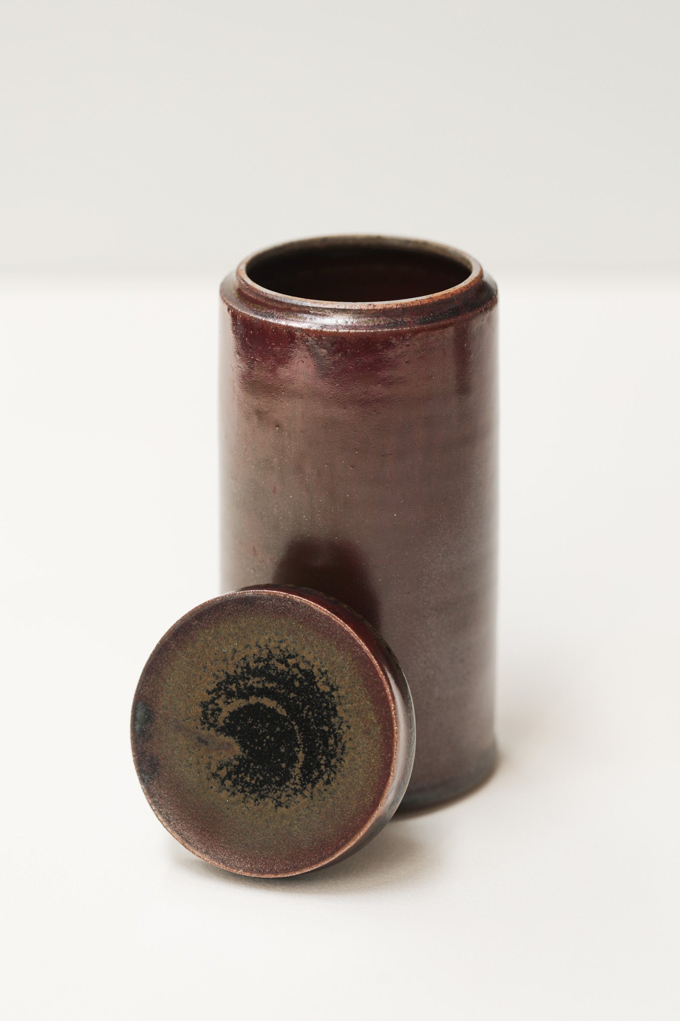 Florian Gadsby: Lidded Jar