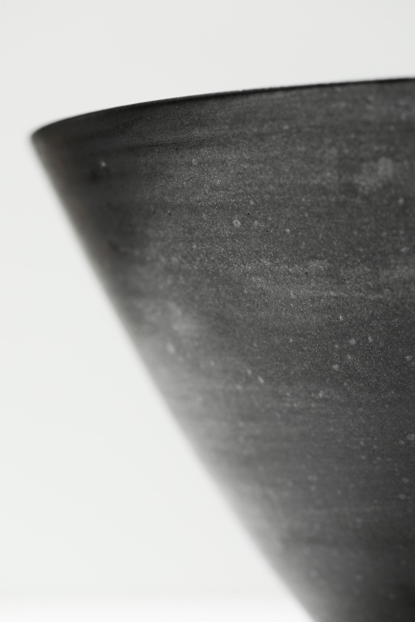 Florian Gadsby: Tall Bowl