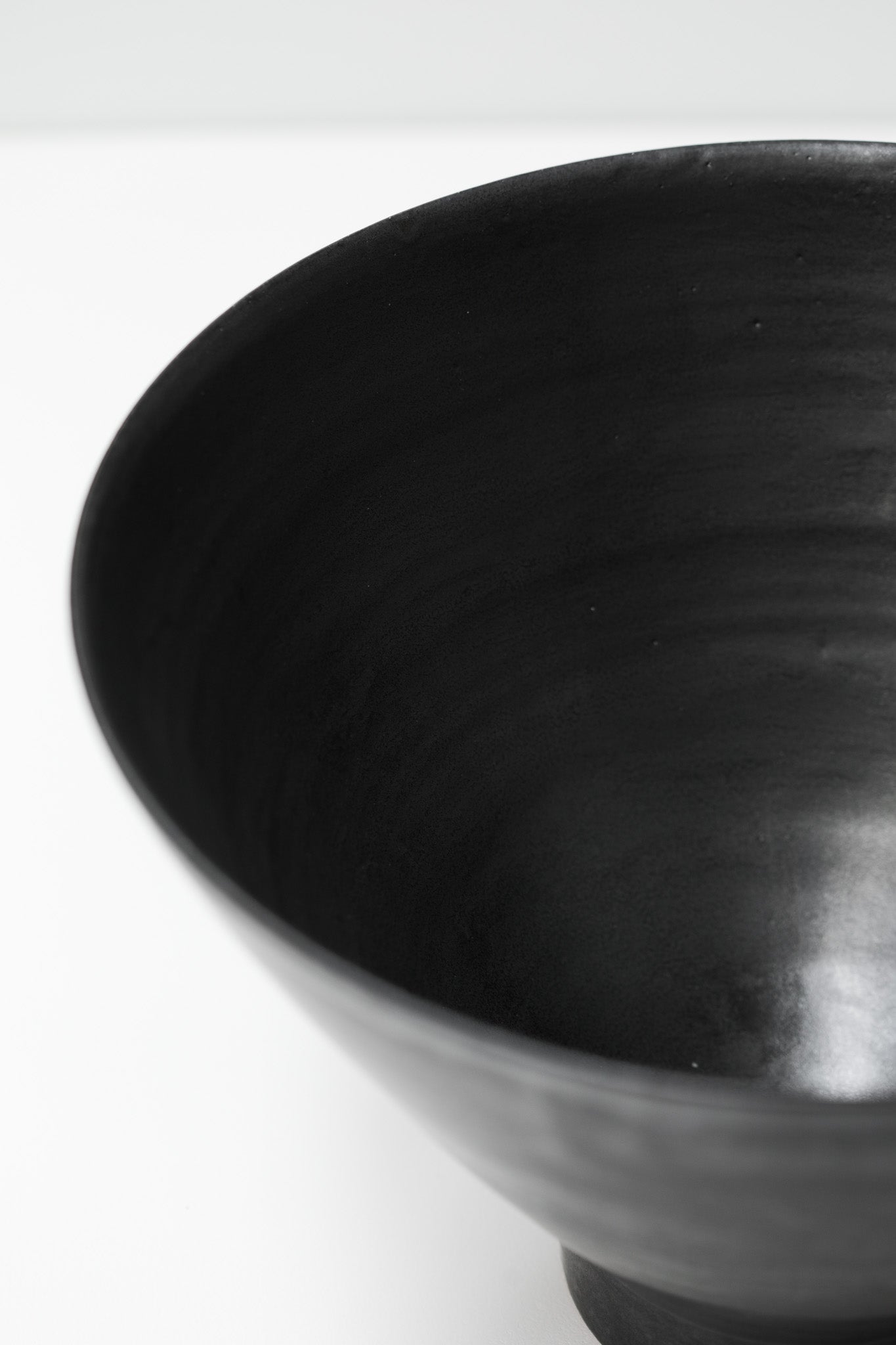 Florian Gadsby: Tall Bowl