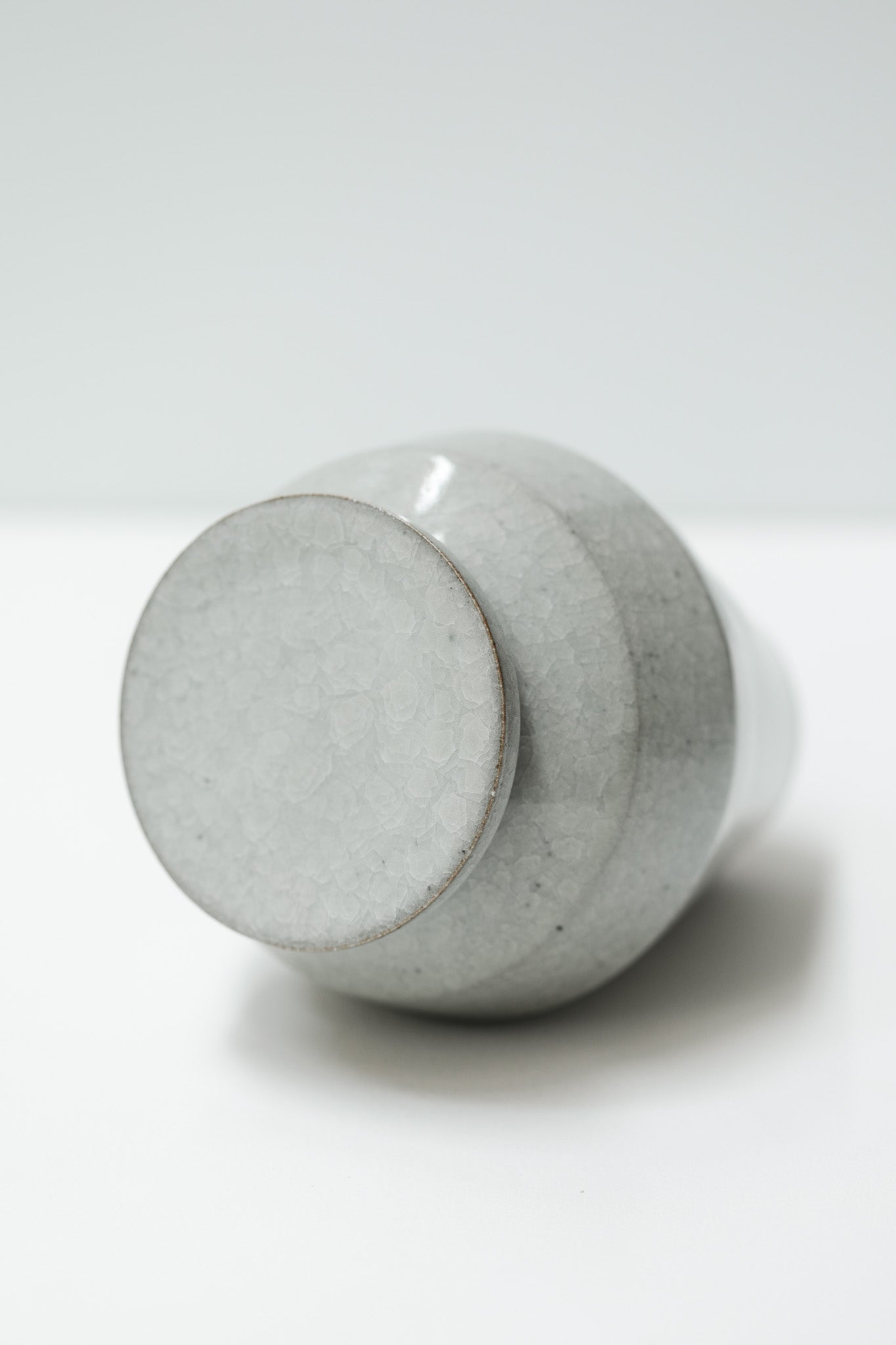 Florian Gadsby: Angular Lidded Urn
