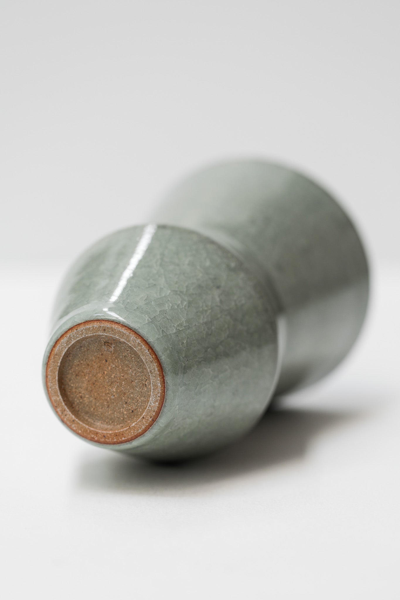 Florian Gadsby: Angular Vase