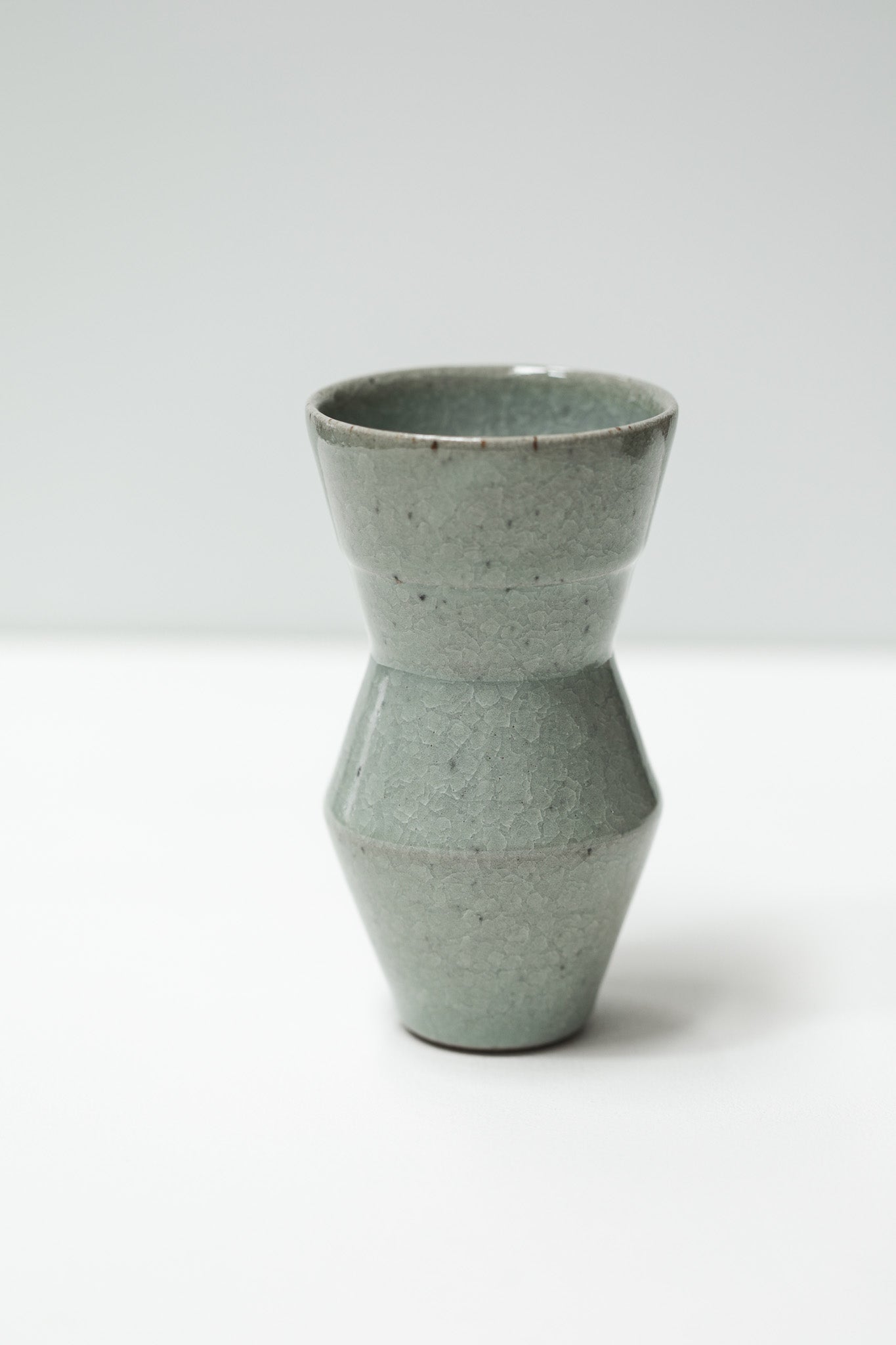Florian Gadsby: Small Angular Vase