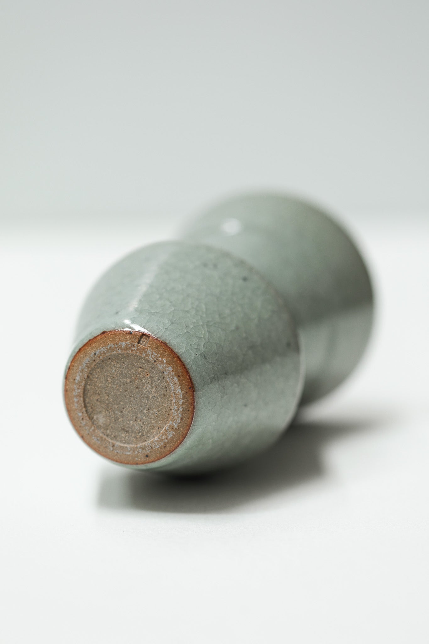Florian Gadsby: Small Angular Vase