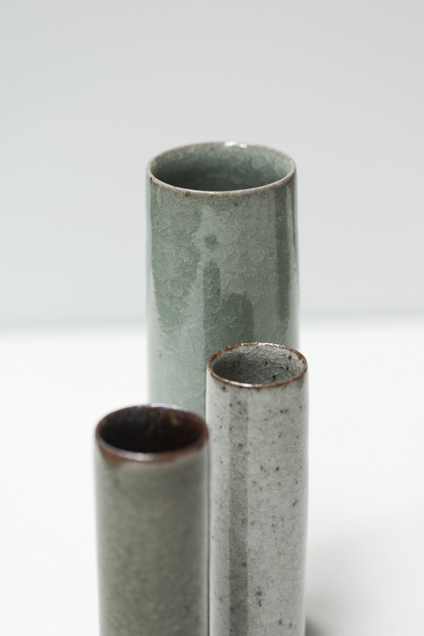 Florian Gadsby: Trio of Cylindrical Vases