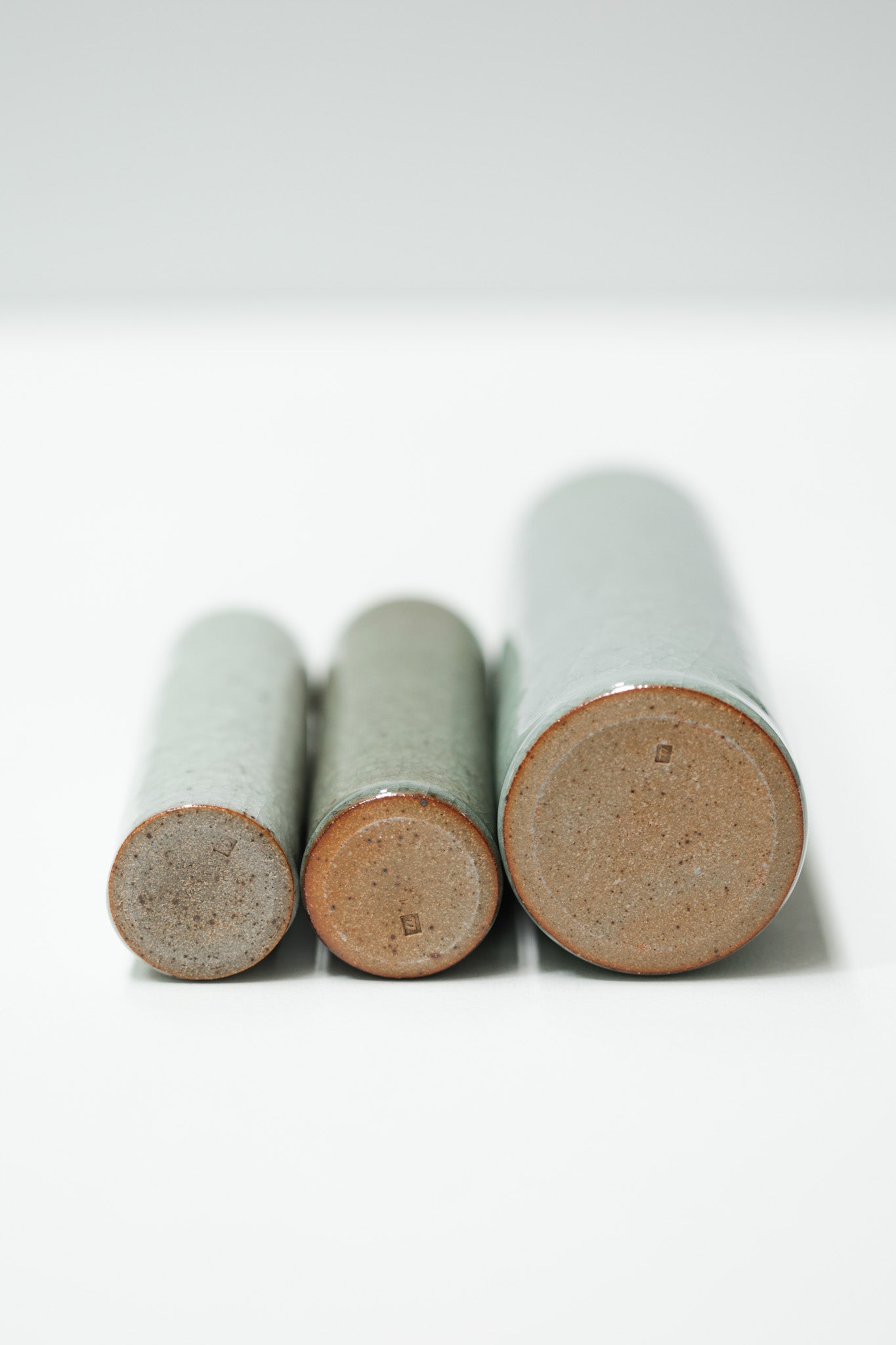 Florian Gadsby: Trio of Cylindrical Vases