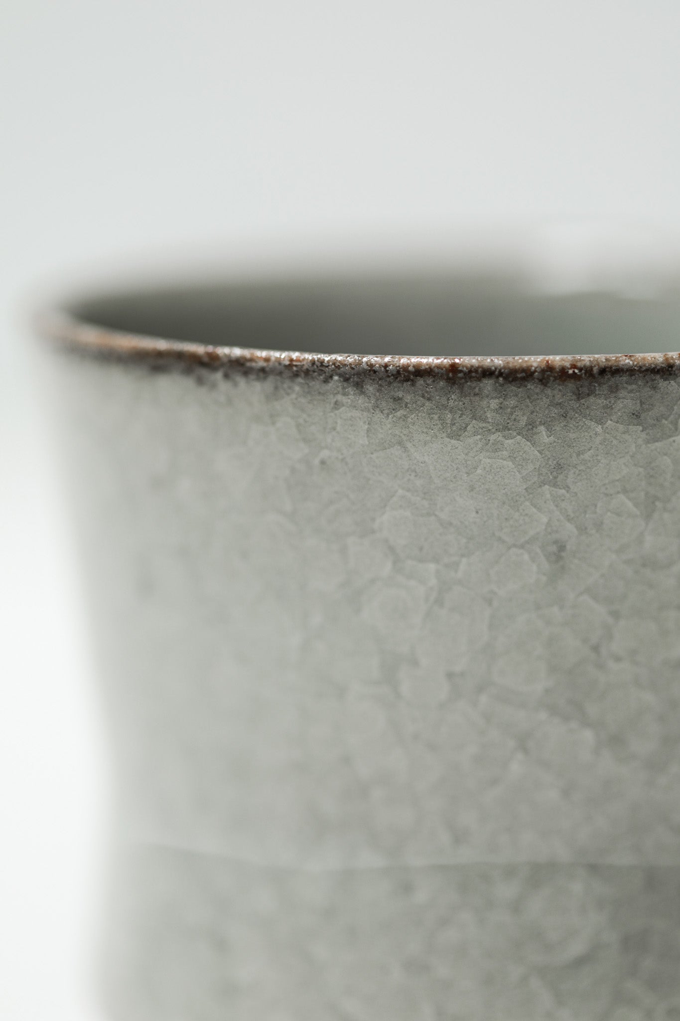 Florian Gadsby: Angular Beaker