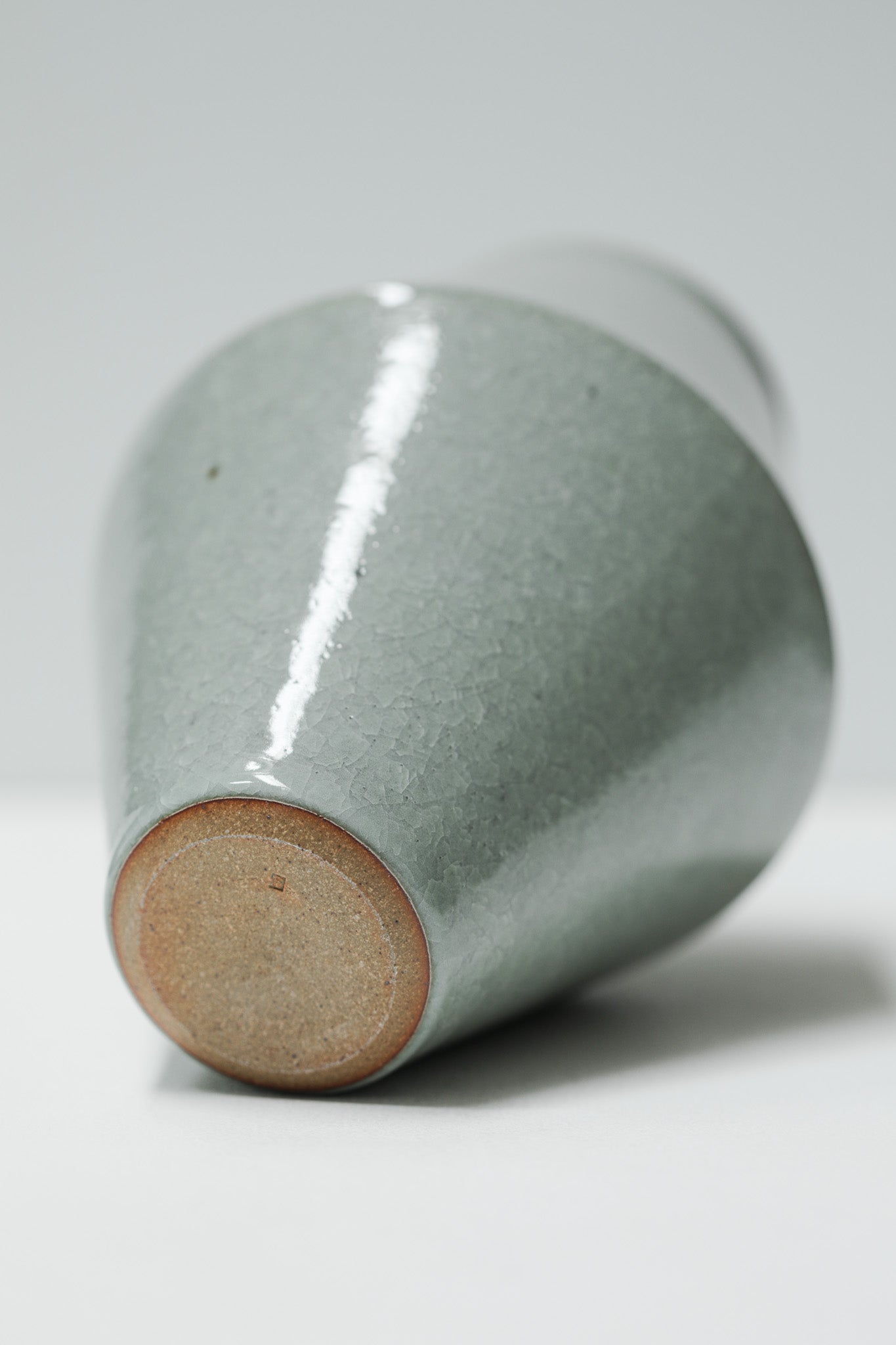 Florian Gadsby: Angular Vase