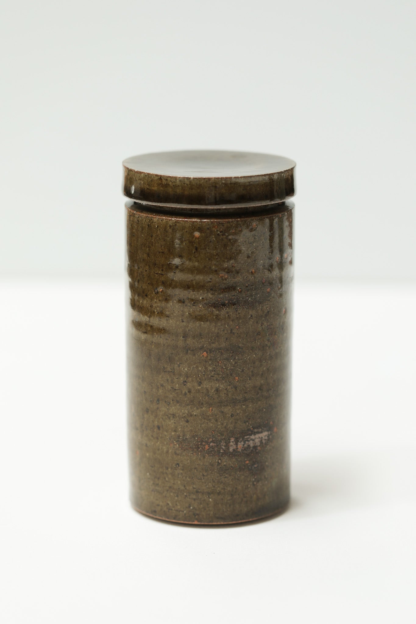 Florian Gadsby: Lidded Jar