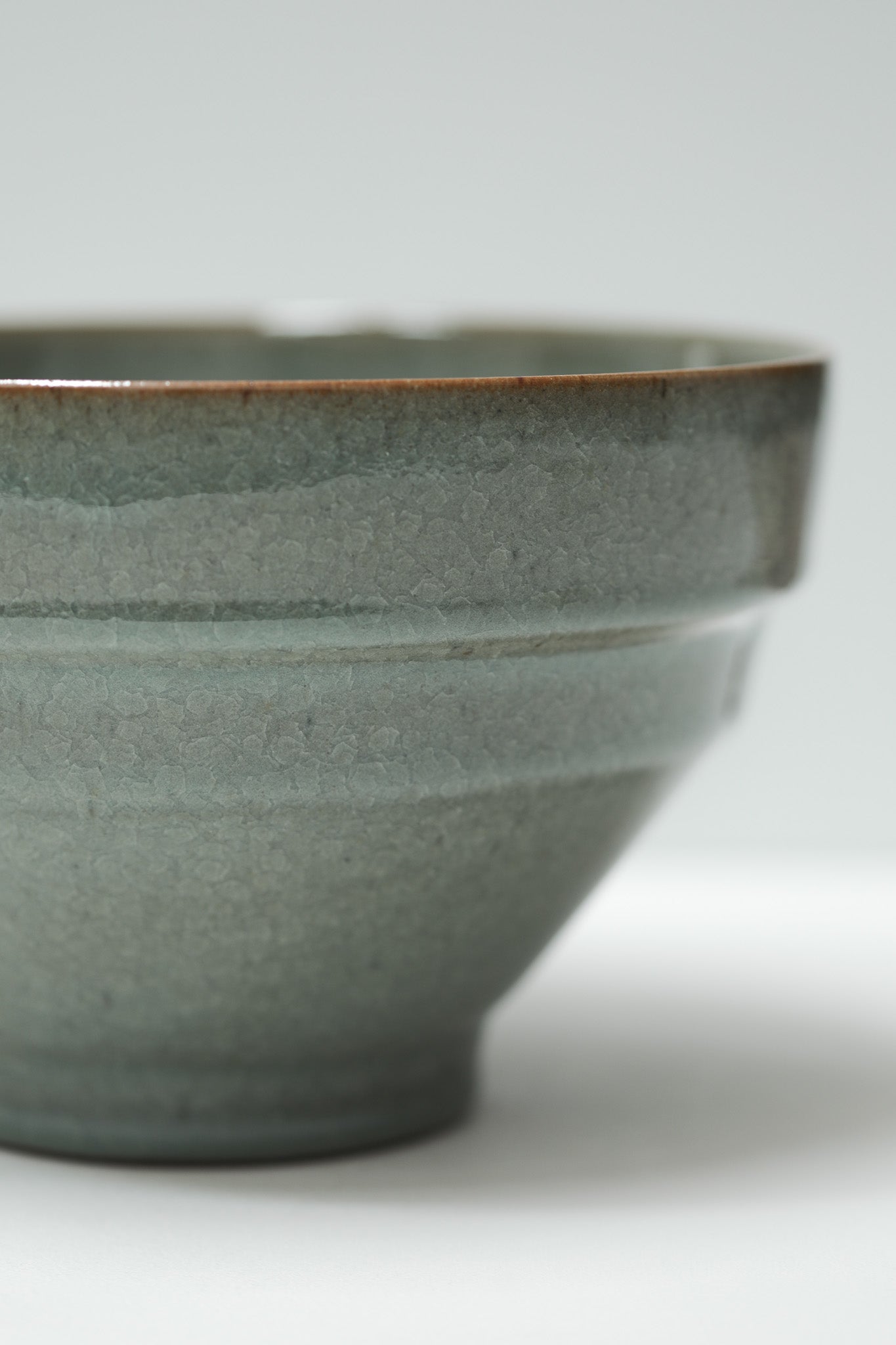 Florian Gadsby: Large Stepped Bowl