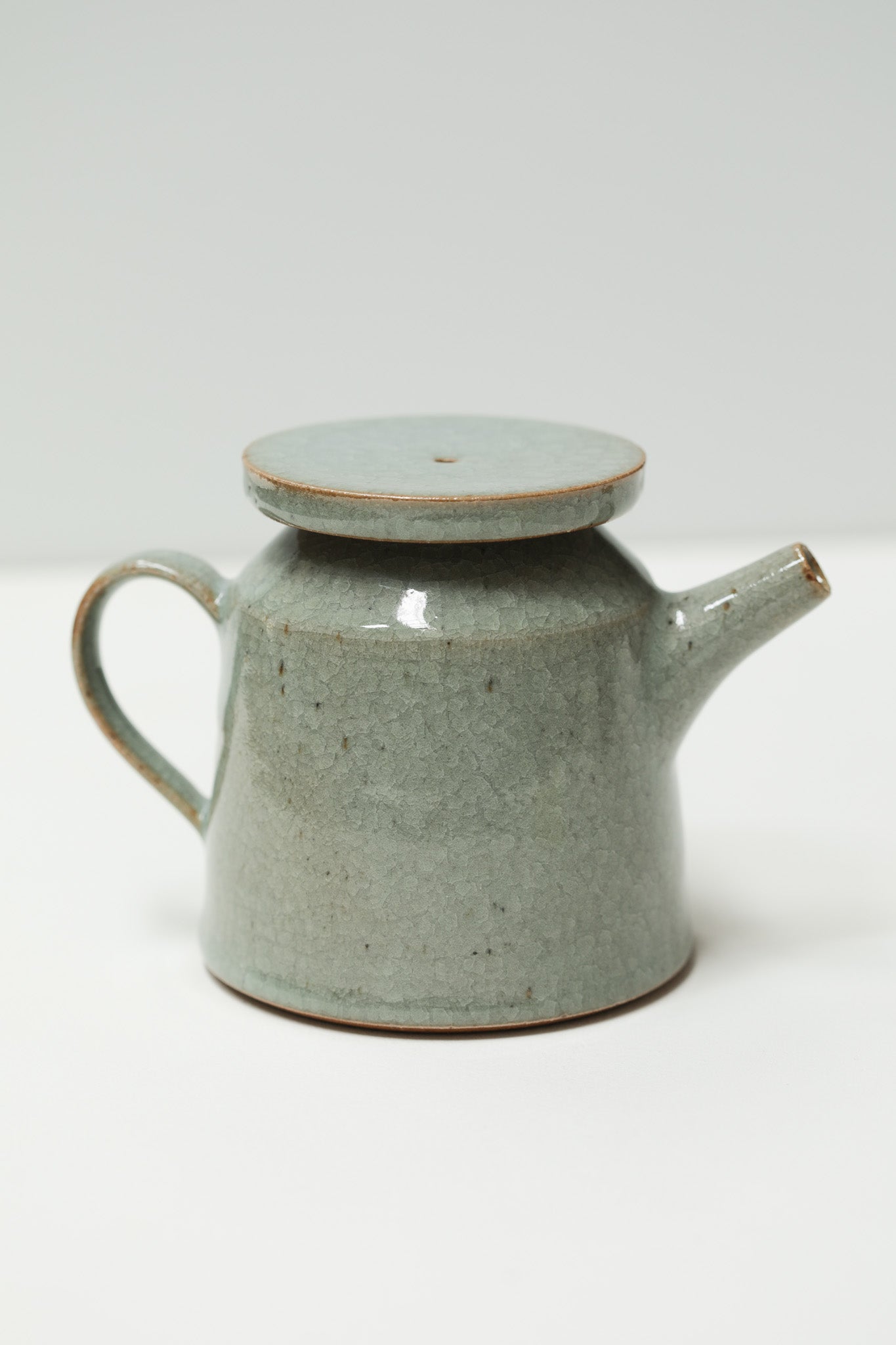Florian Gadsby: Teapot