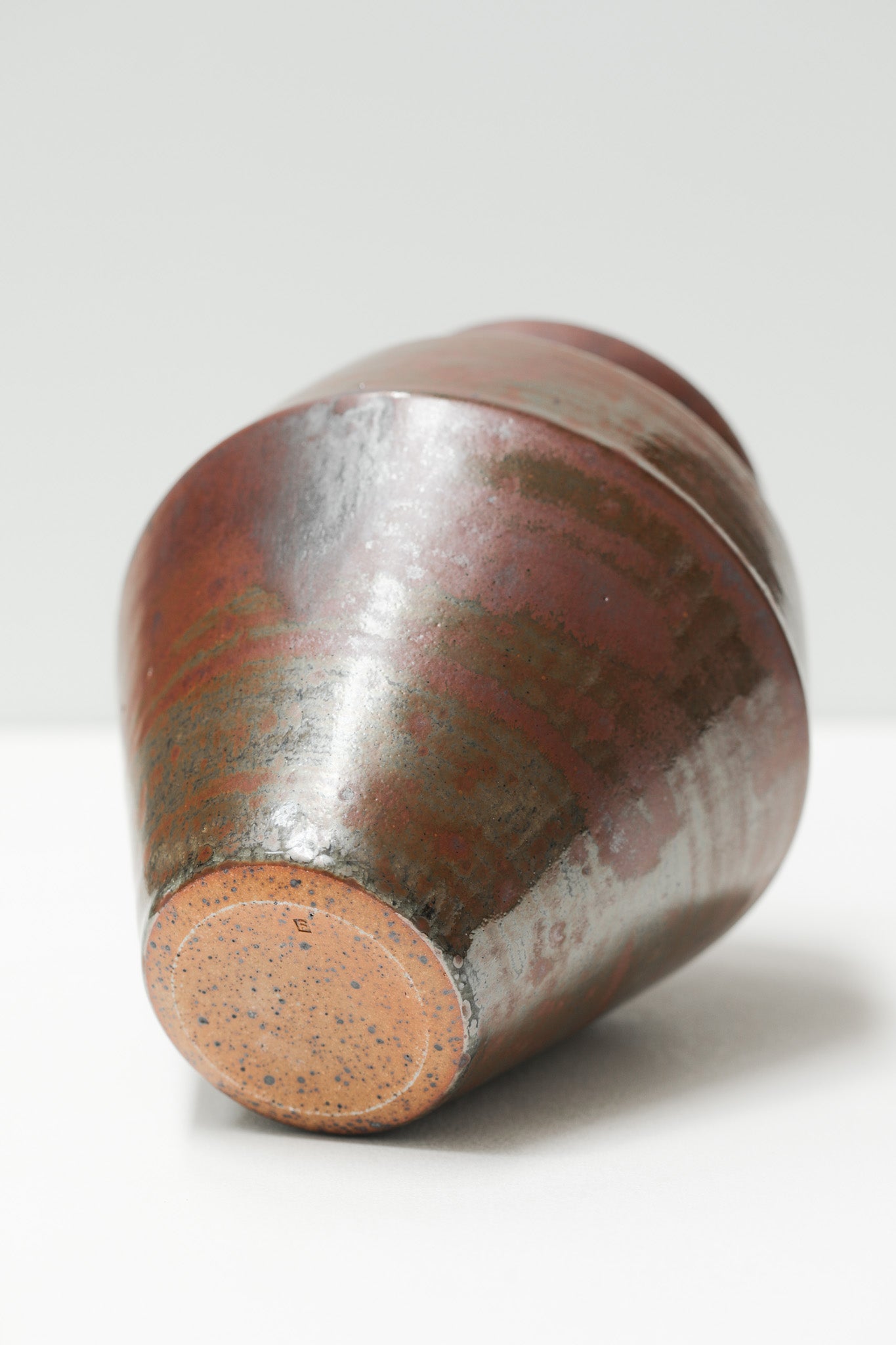 Florian Gadsby: Angular Vase