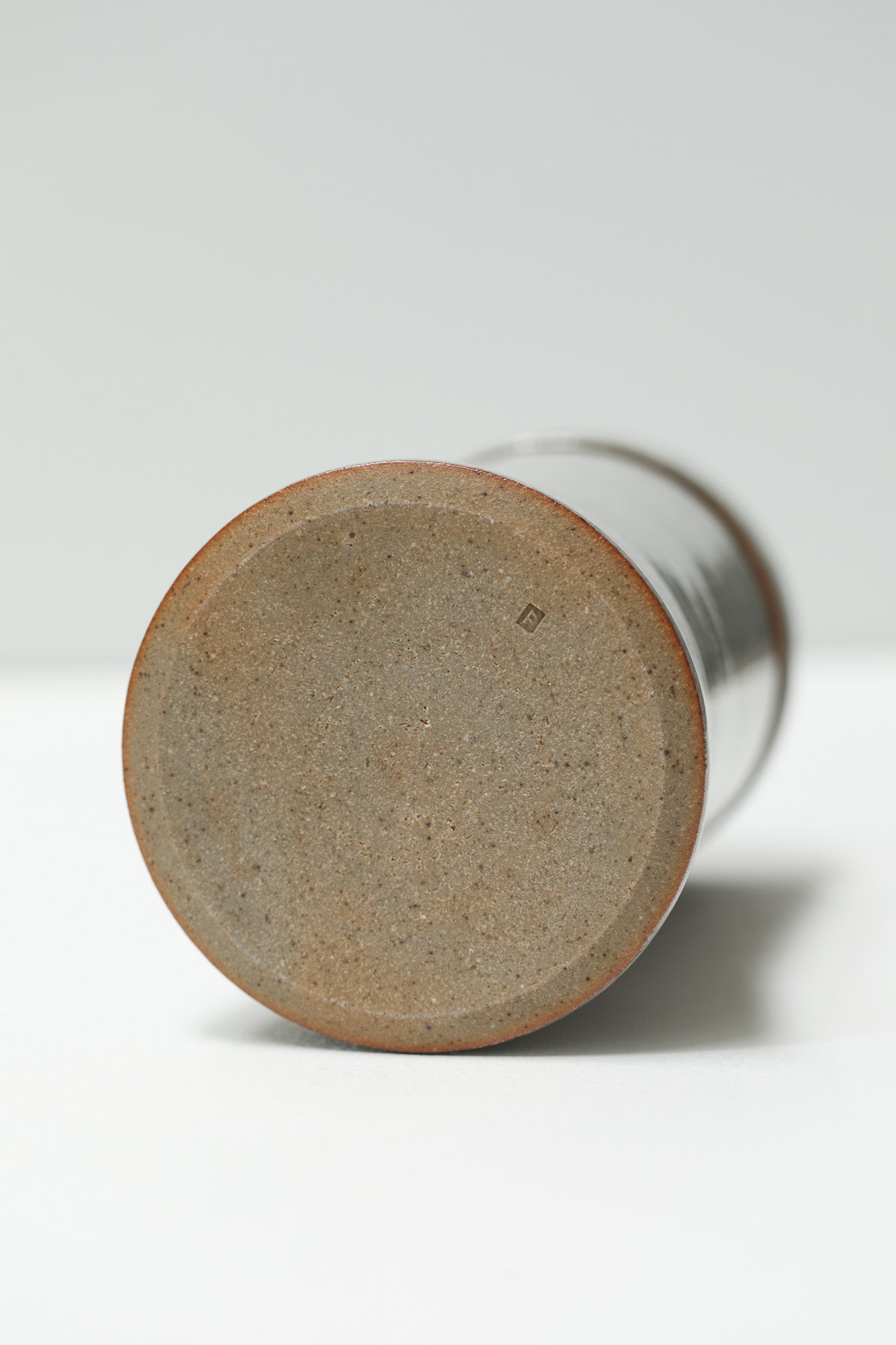Florian Gadsby: Angular Lidded Urn