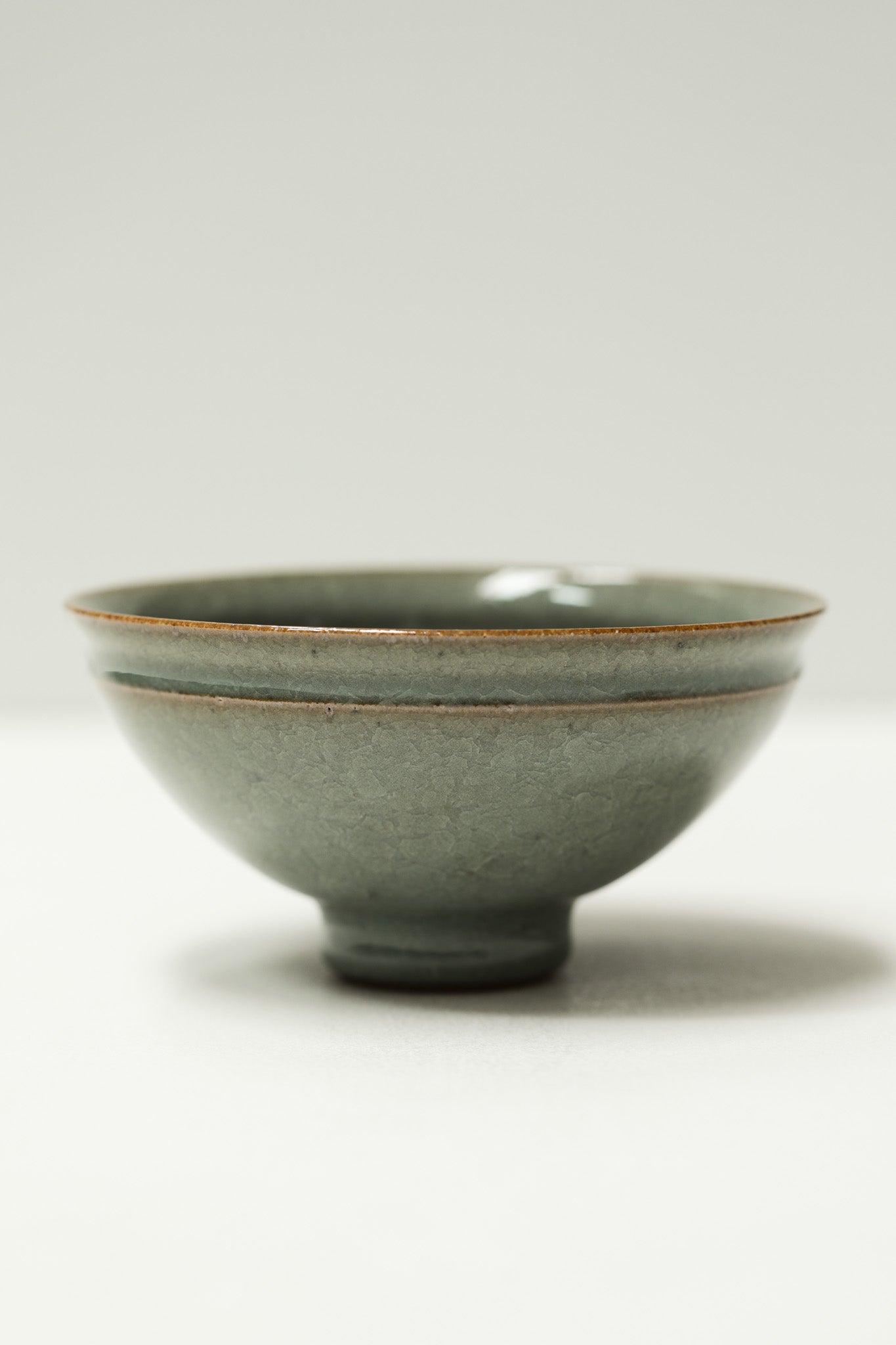Florian Gadsby: Pair of Indented Bowls