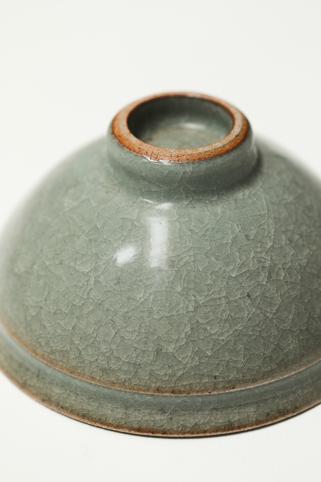 Florian Gadsby: Pair of Indented Bowls