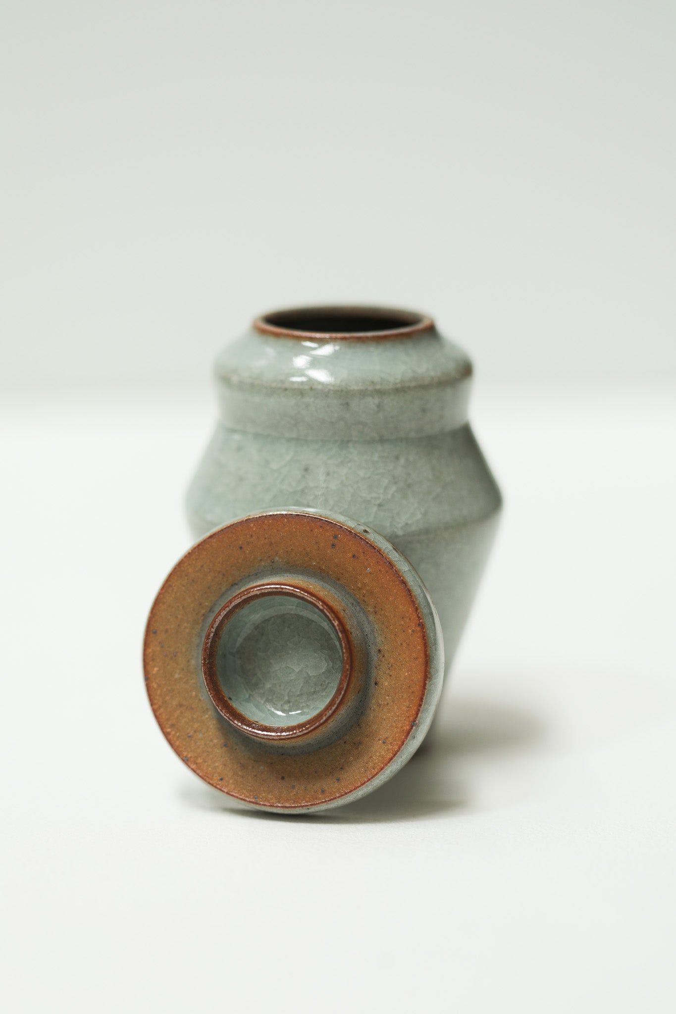 Florian Gadsby: Miniature Lidded Jar