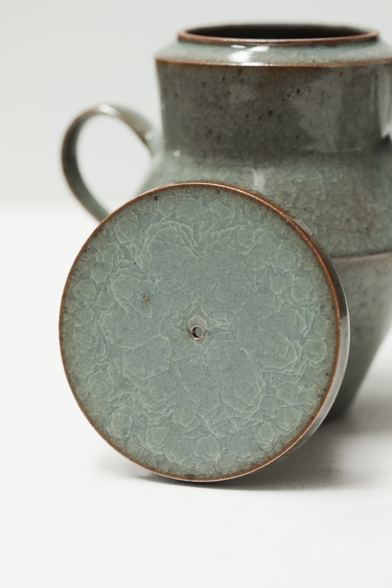 Florian Gadsby: Teapot and Platter