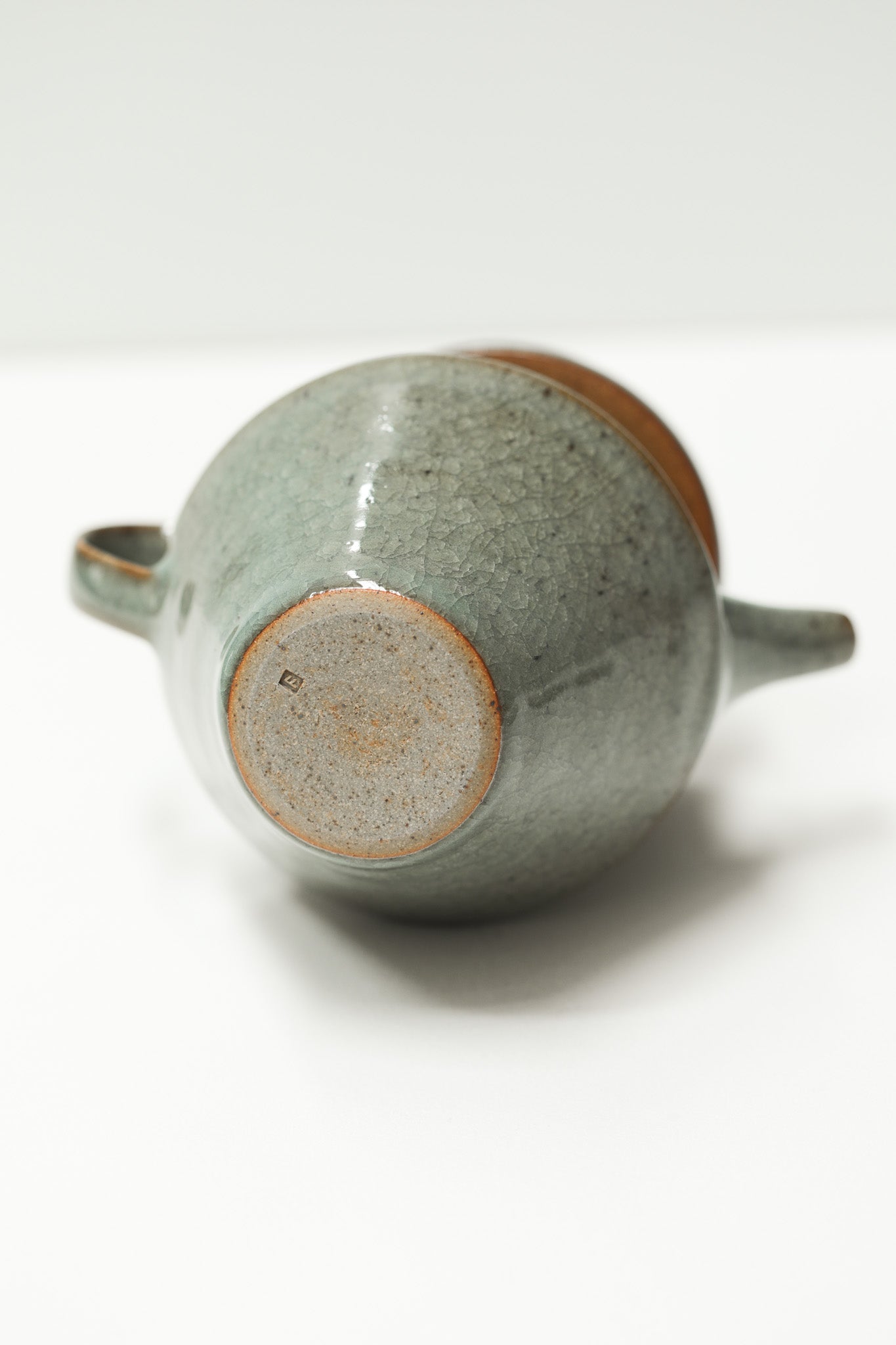 Florian Gadsby: Teapot and Platter