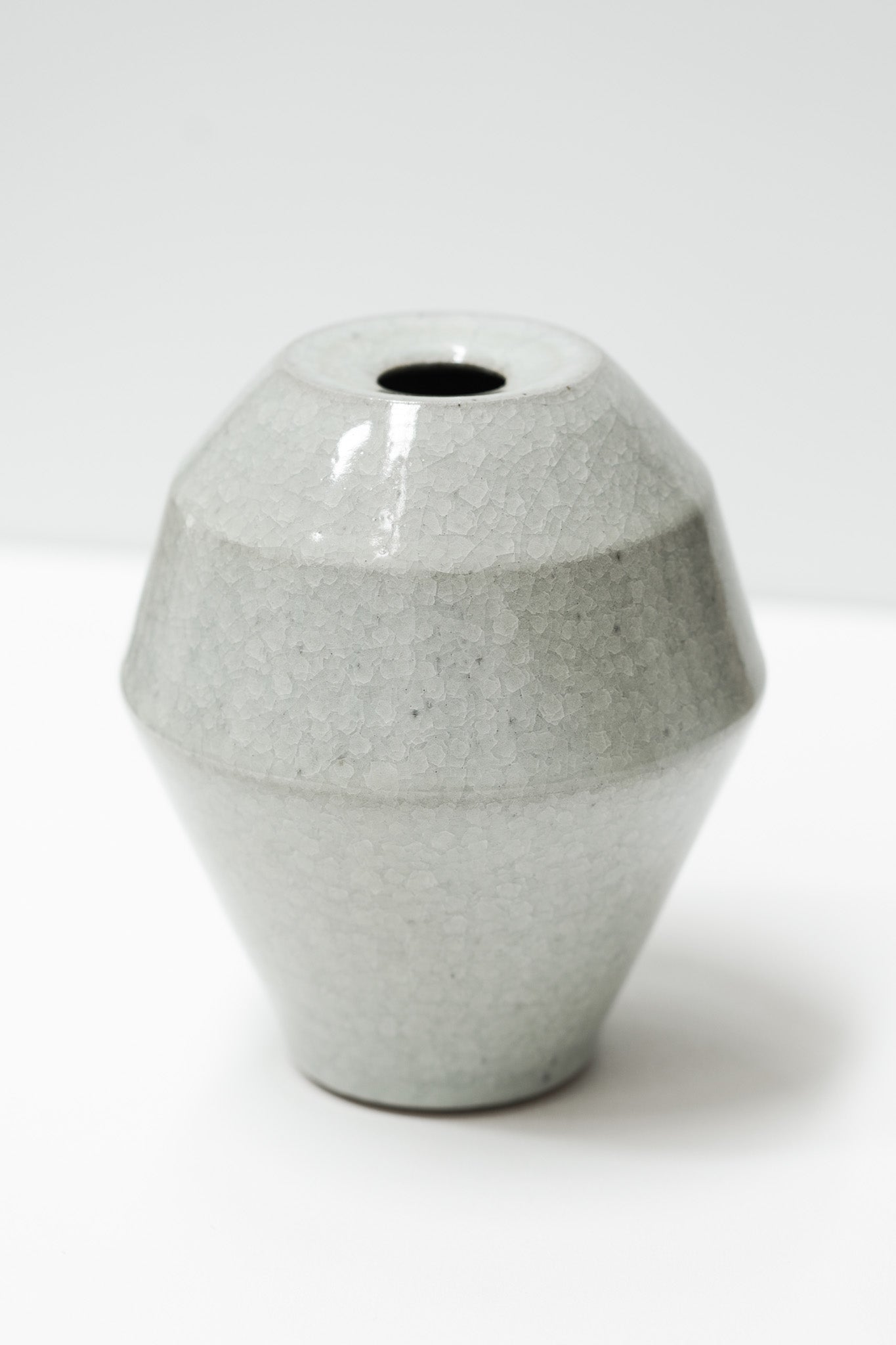 Florian Gadsby: Small Angular Bud Vase