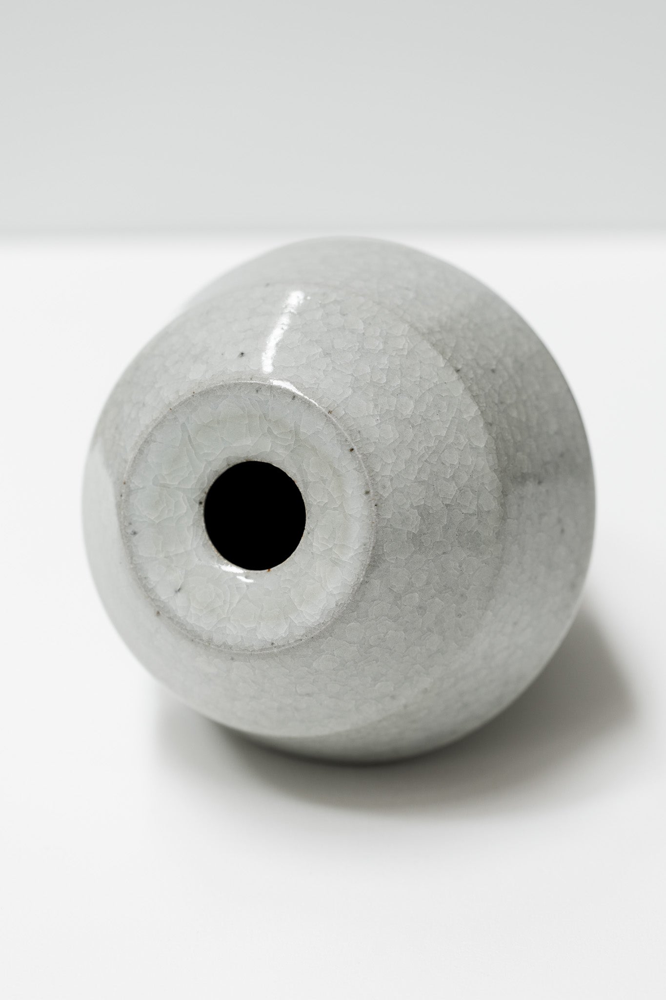 Florian Gadsby: Small Angular Bud Vase