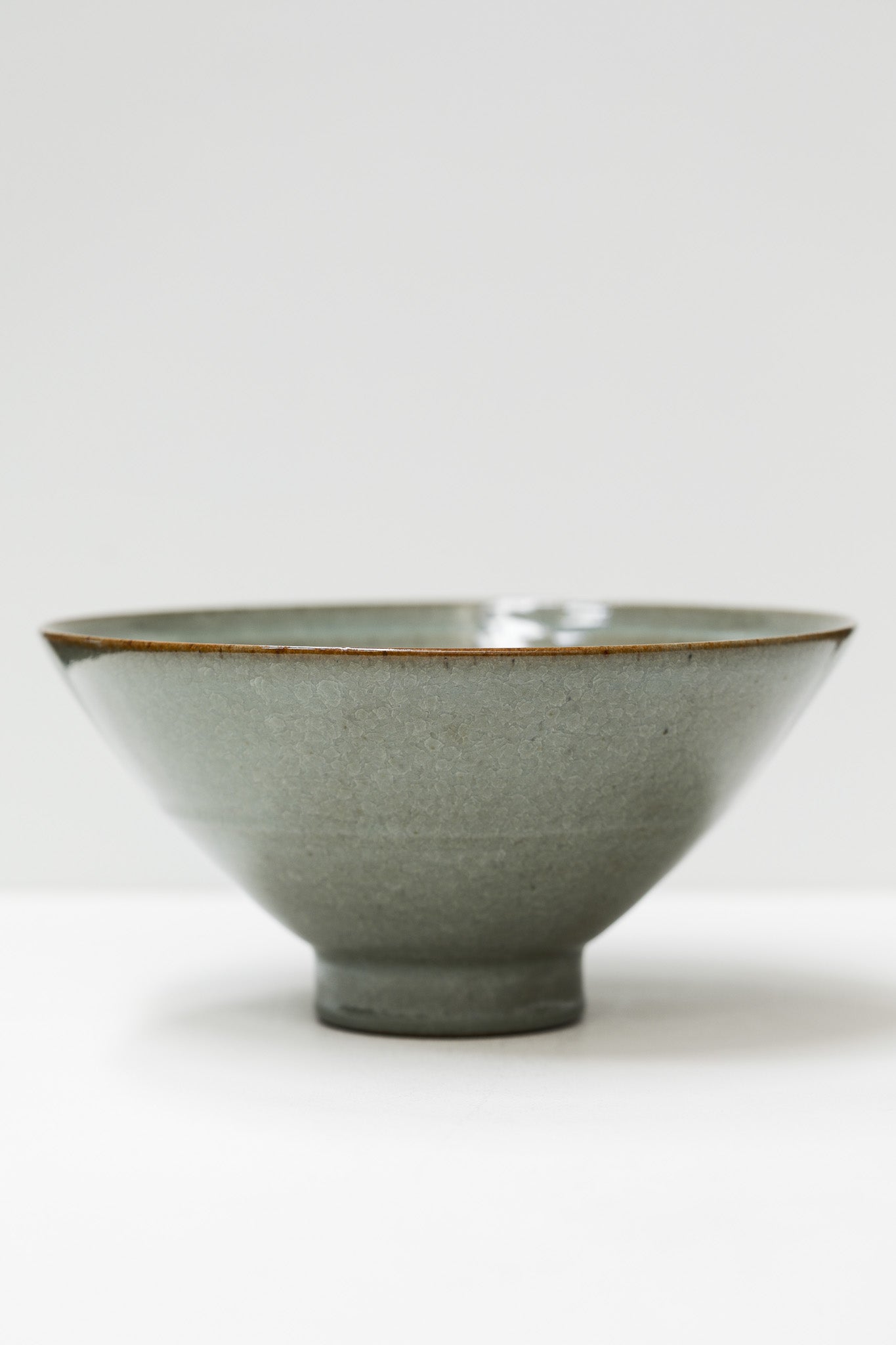 Florian Gadsby: Tall Bowl