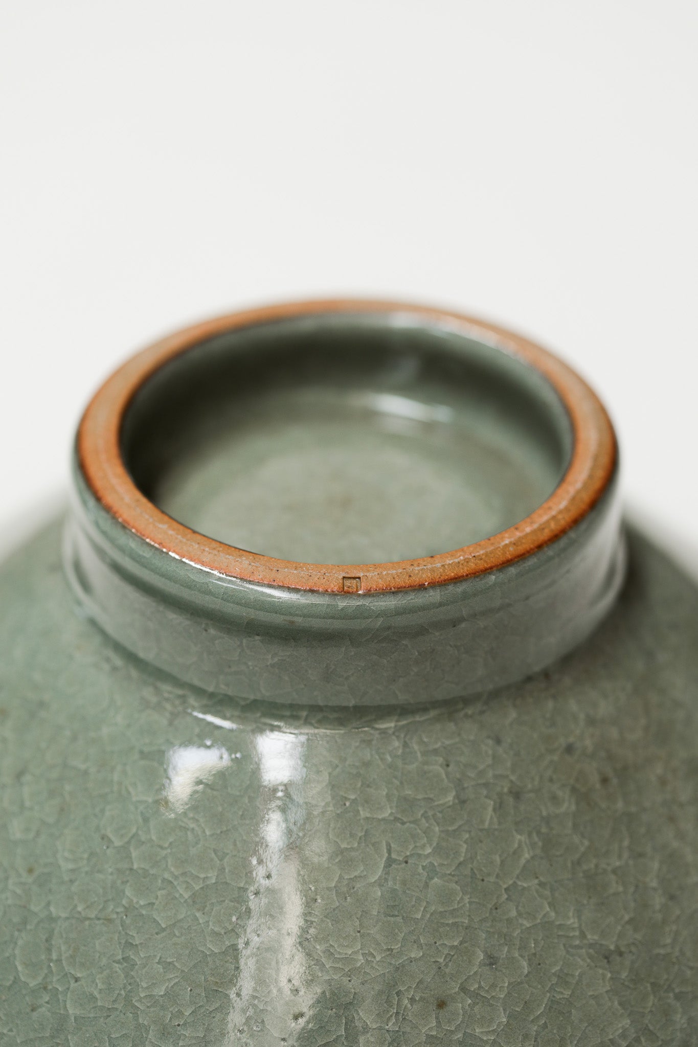 Florian Gadsby: Tall Bowl