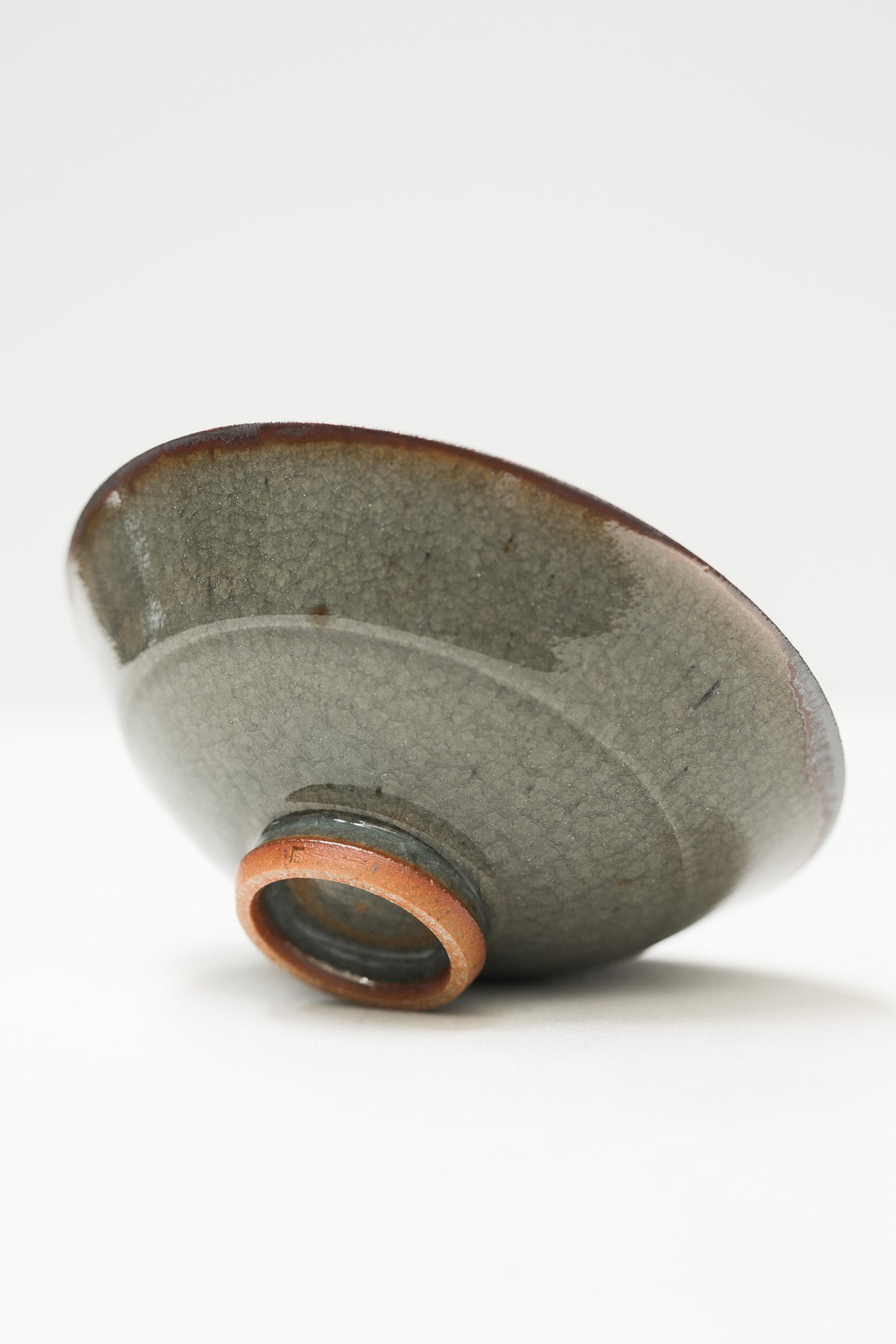Florian Gadsby: Stepped Medium Bowl