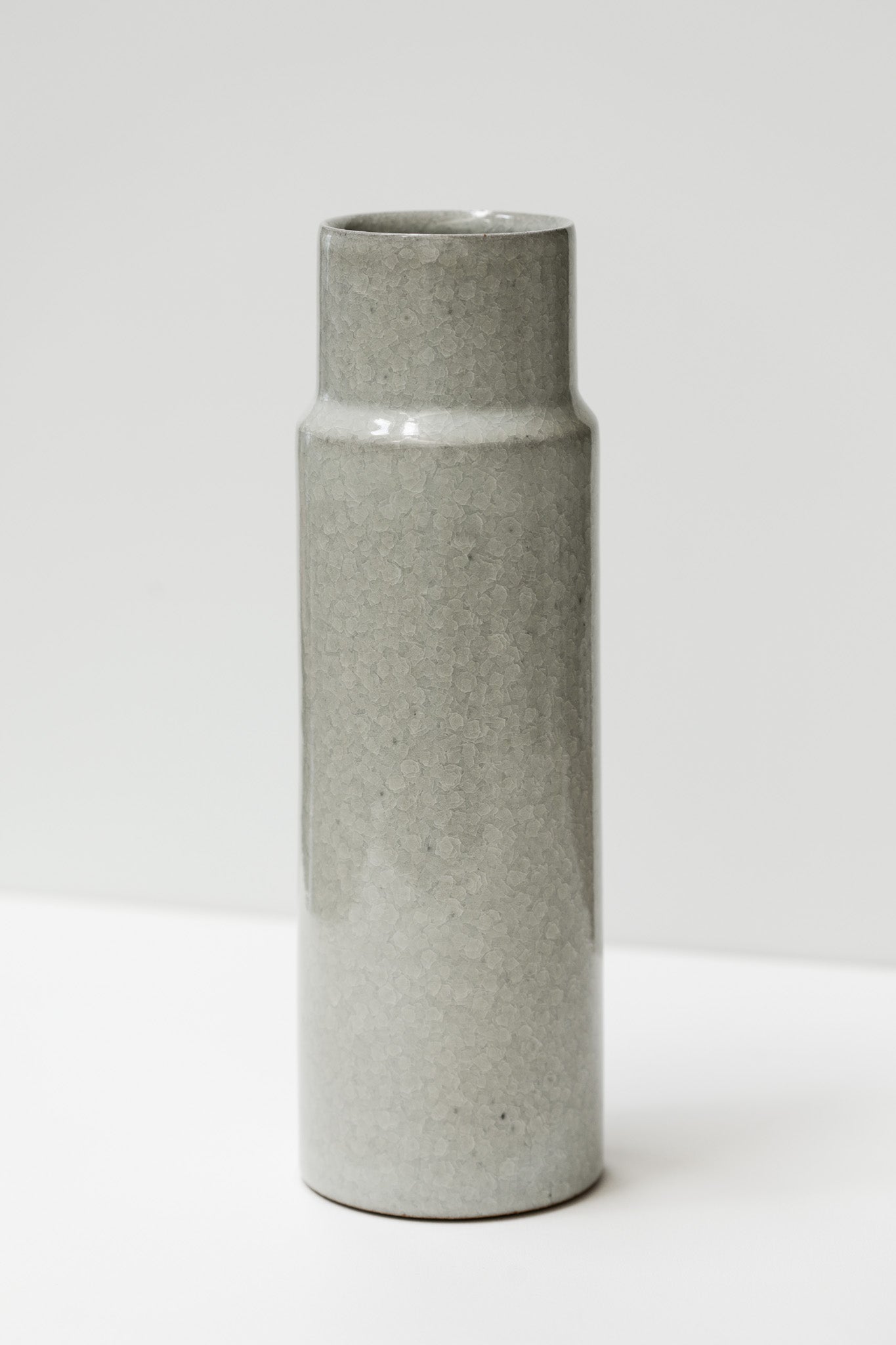 Florian Gadsby: Tall Stepped Cylindrical Vase
