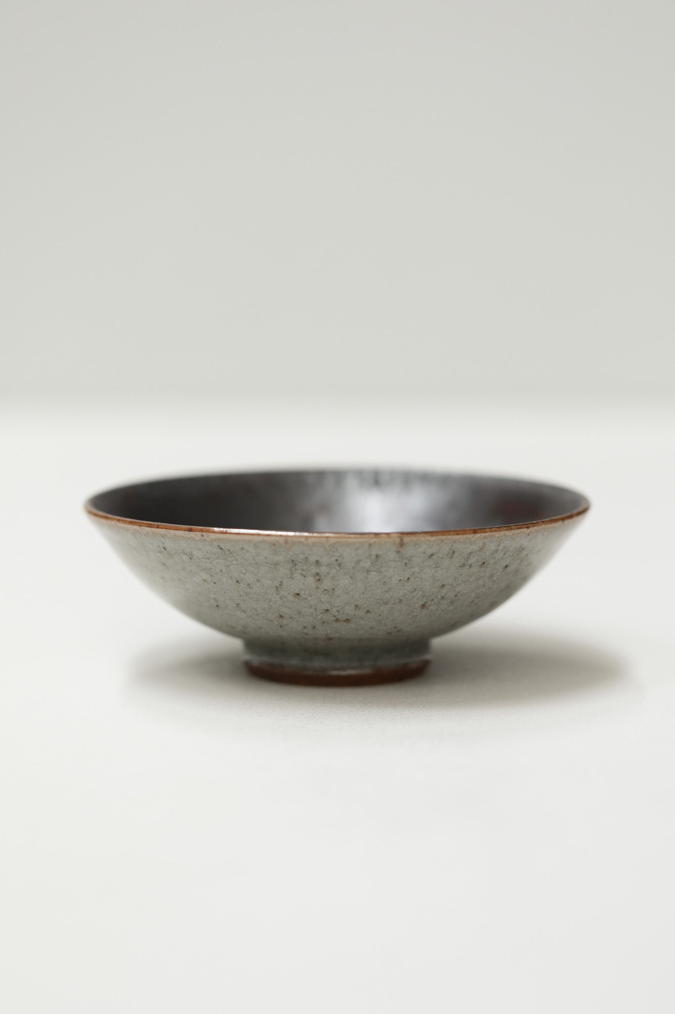 Florian Gadsby: Small Bowl