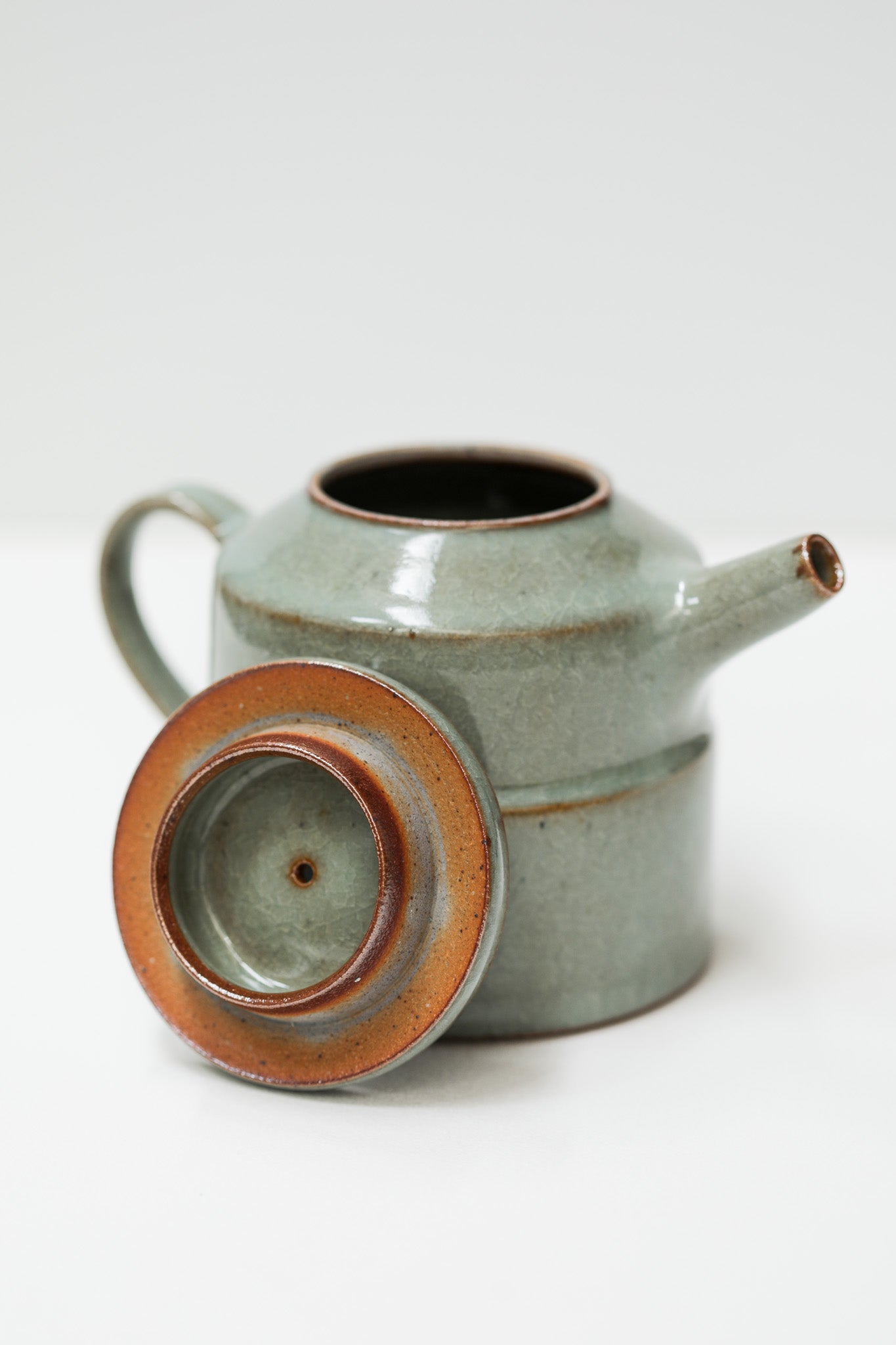Florian Gadsby: Teaware for One