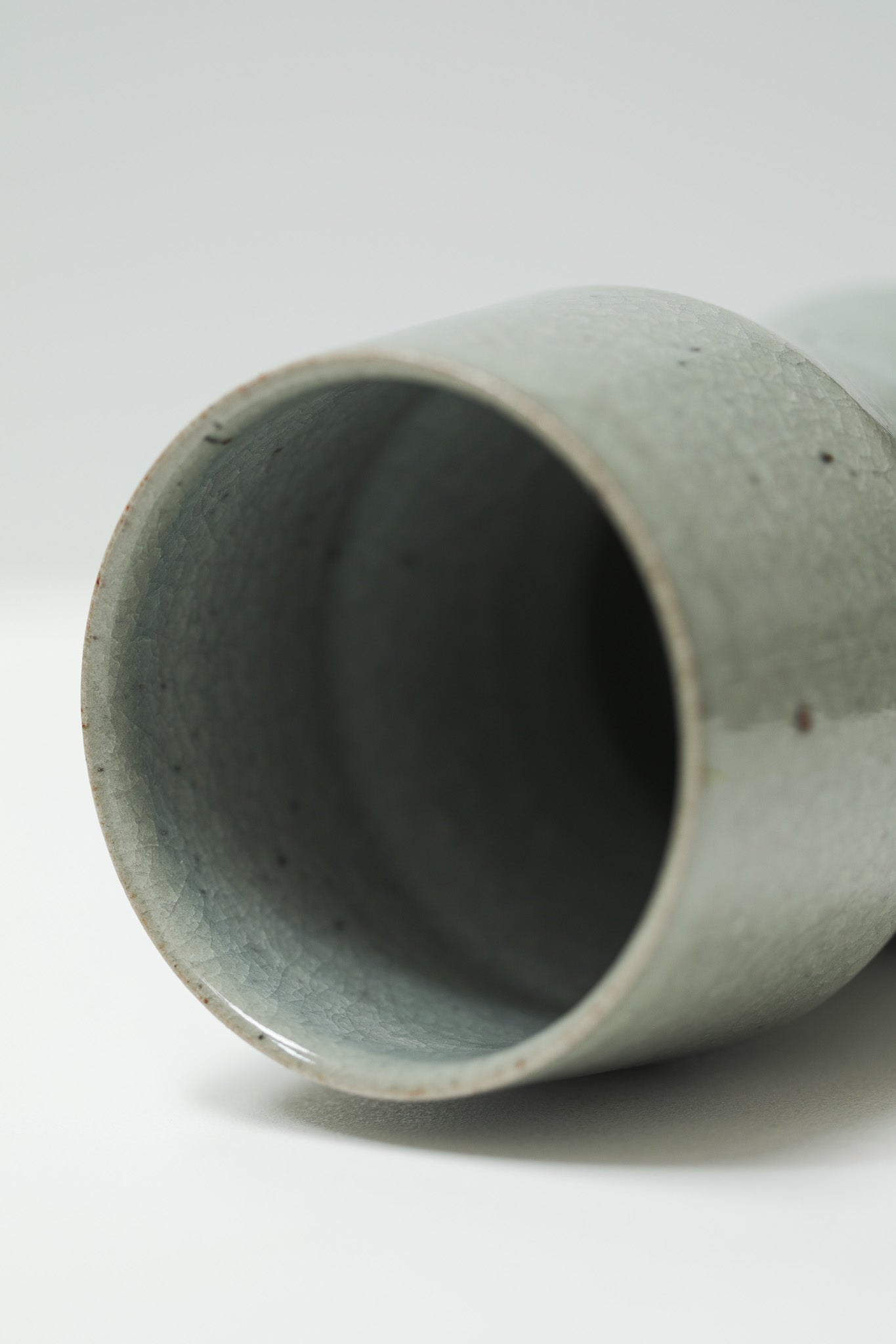 Florian Gadsby: Angular Vase