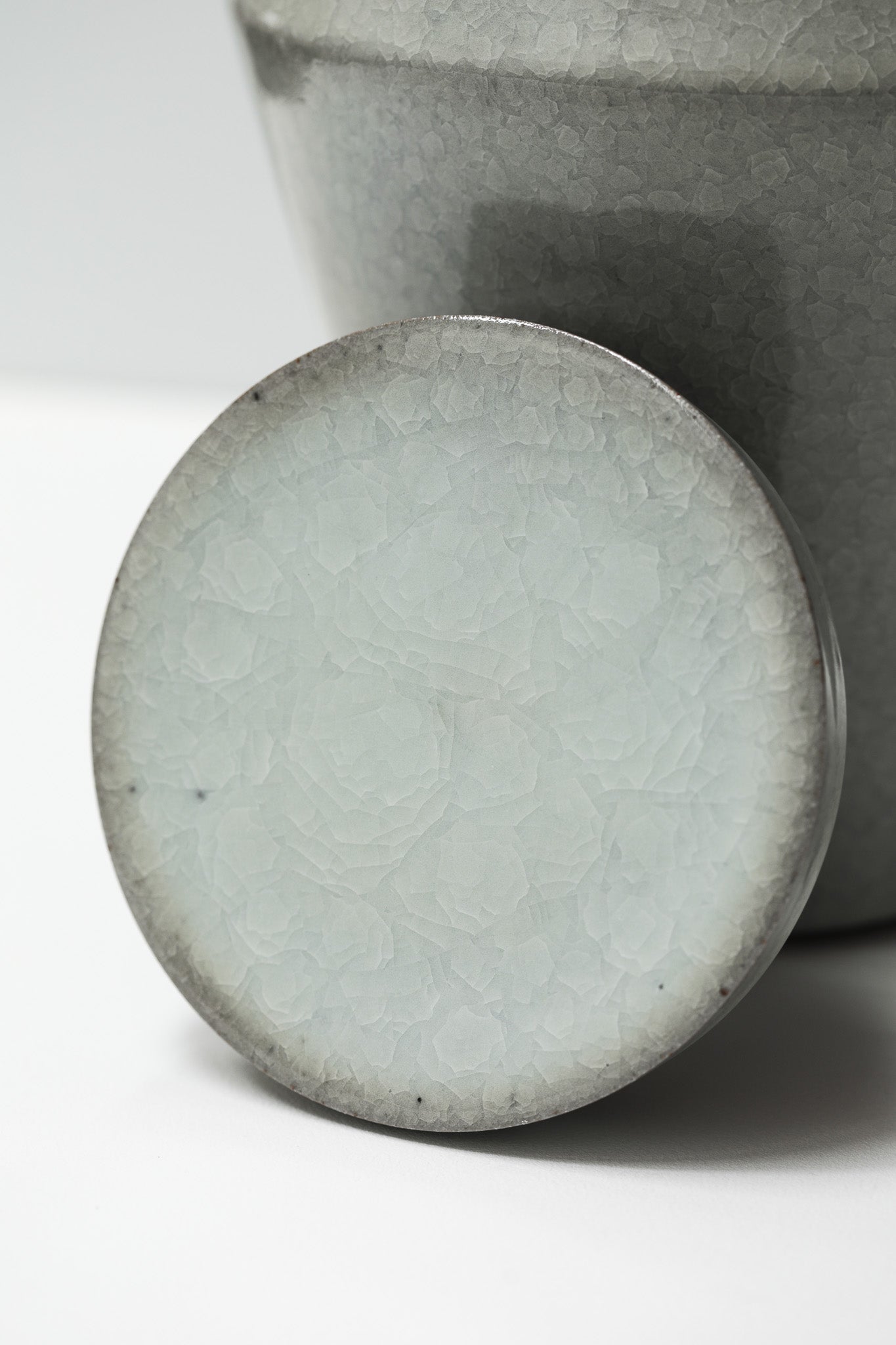Florian Gadsby: Angular Lidded Jar