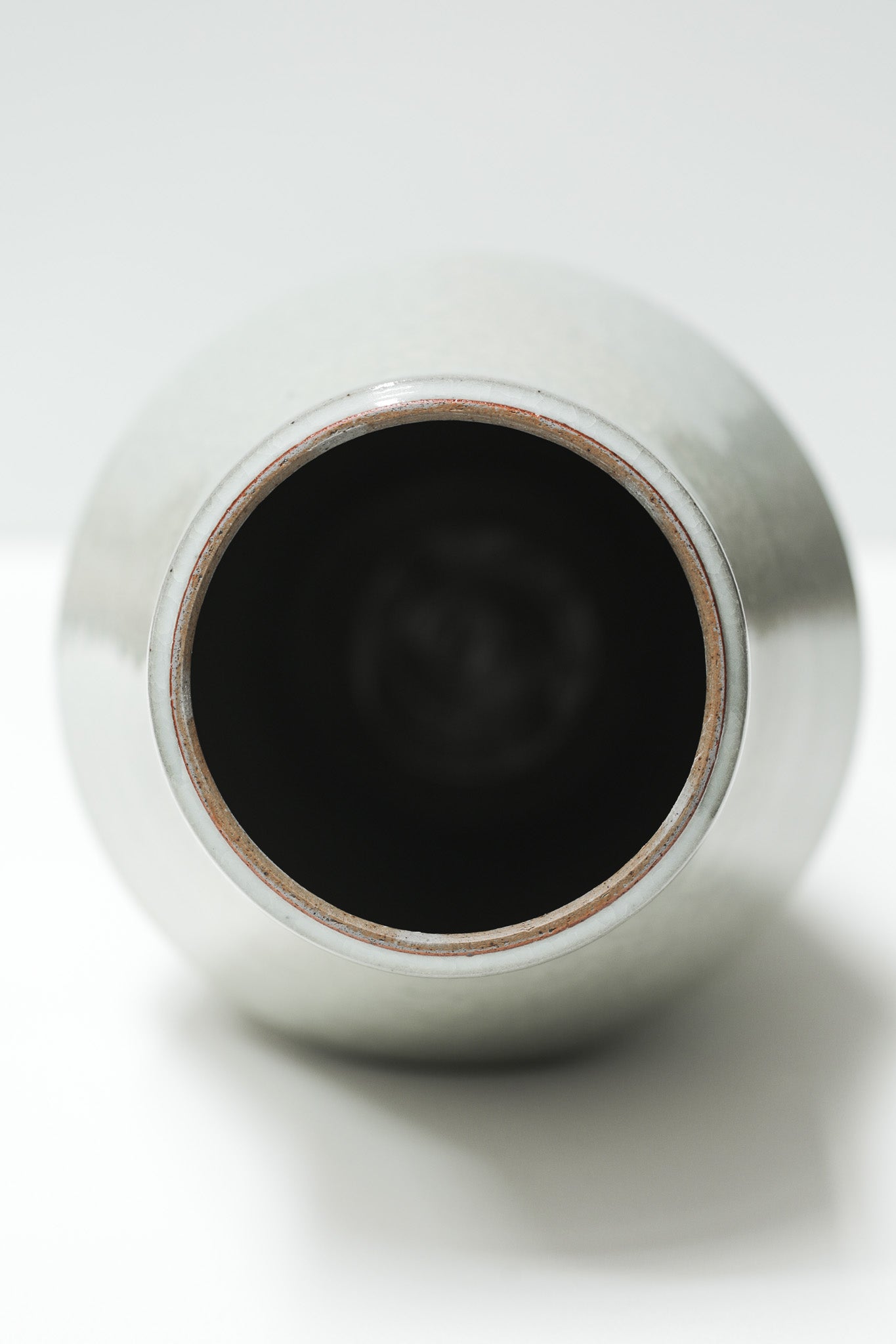 Florian Gadsby: Angular Lidded Jar