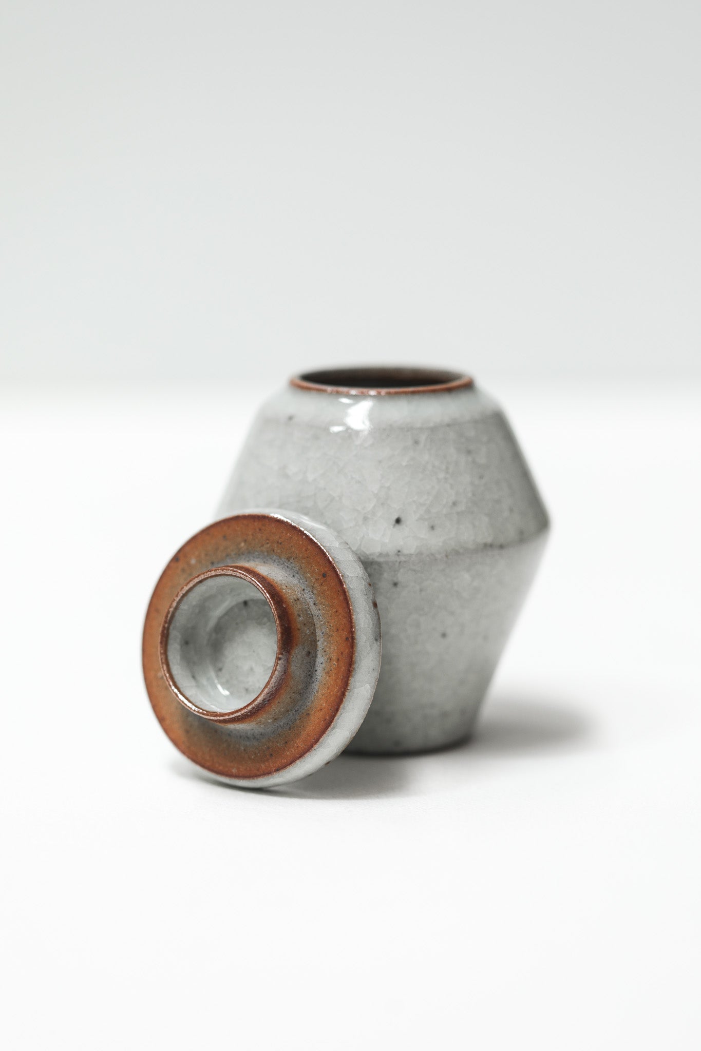 Florian Gadsby: Miniature Lidded Jar