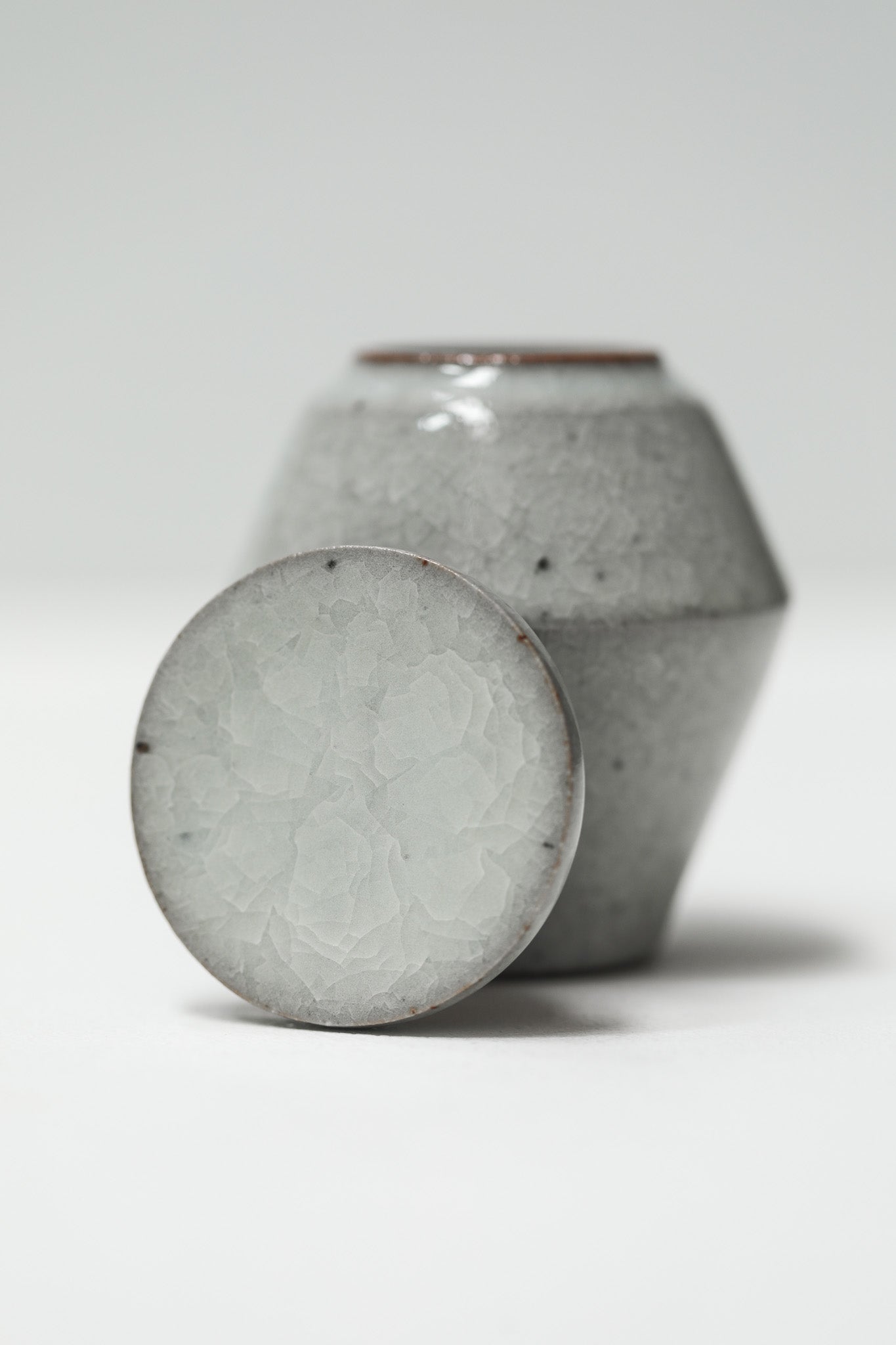 Florian Gadsby: Miniature Lidded Jar