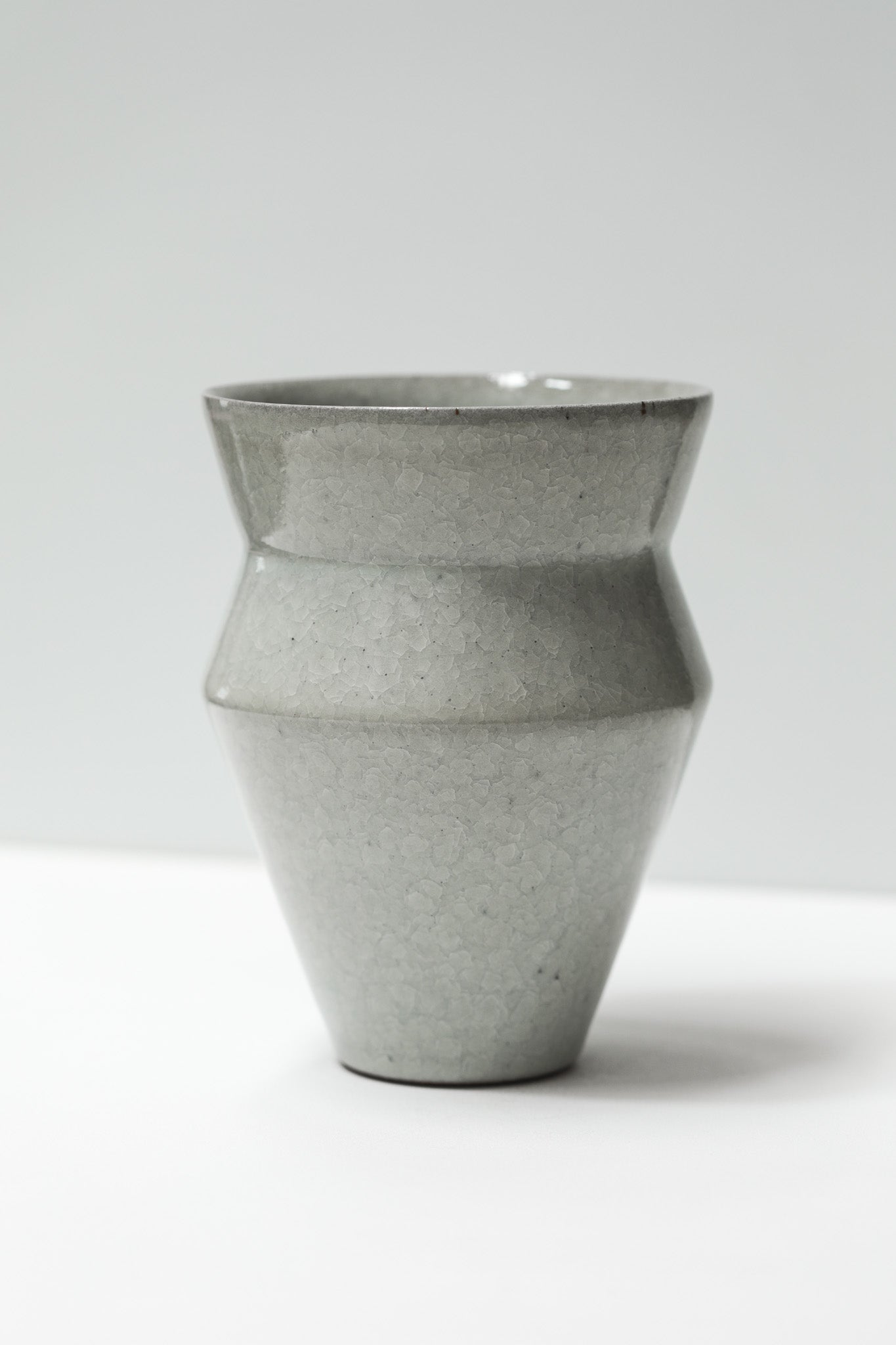 Florian Gadsby: Angular Vase