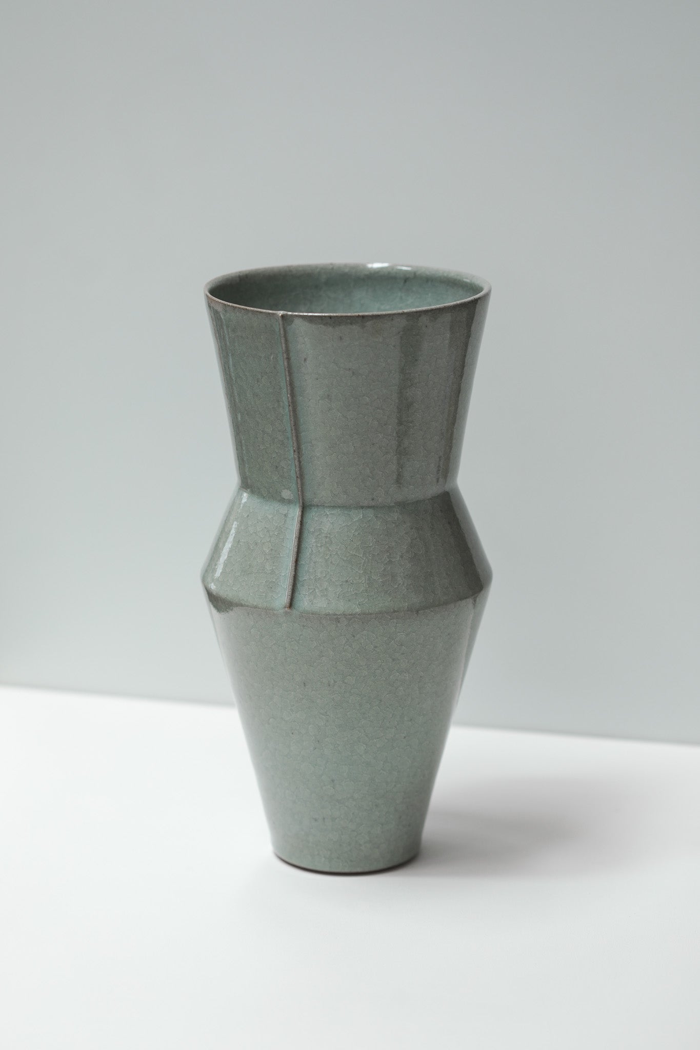 Florian Gadsby: Tall Lined Vase