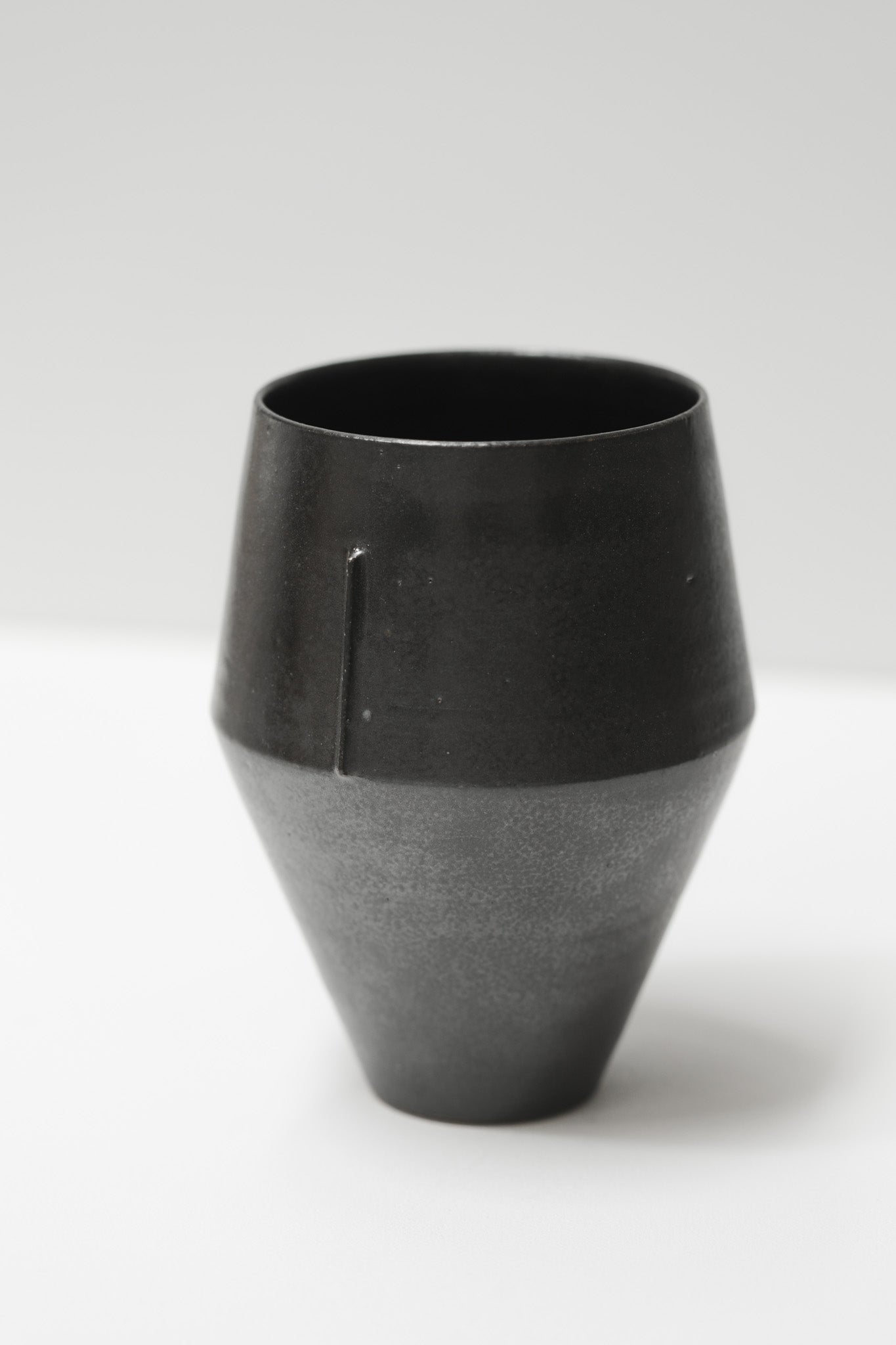 Florian Gadsby: Lineation in Black and Blood