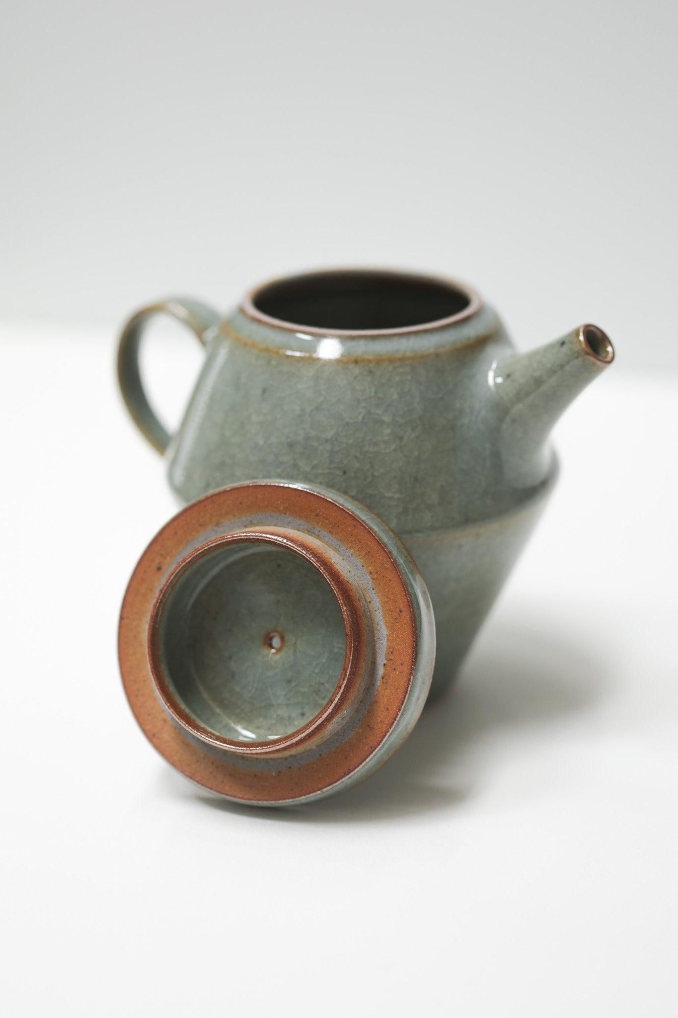 Florian Gadsby: Angular Teapot