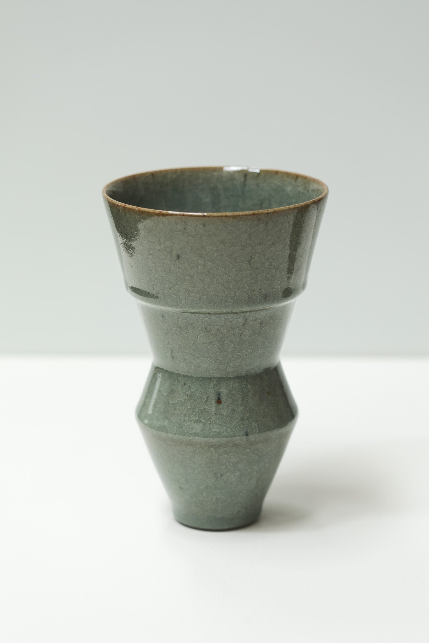 Florian Gadsby: Angular Stepped Vase