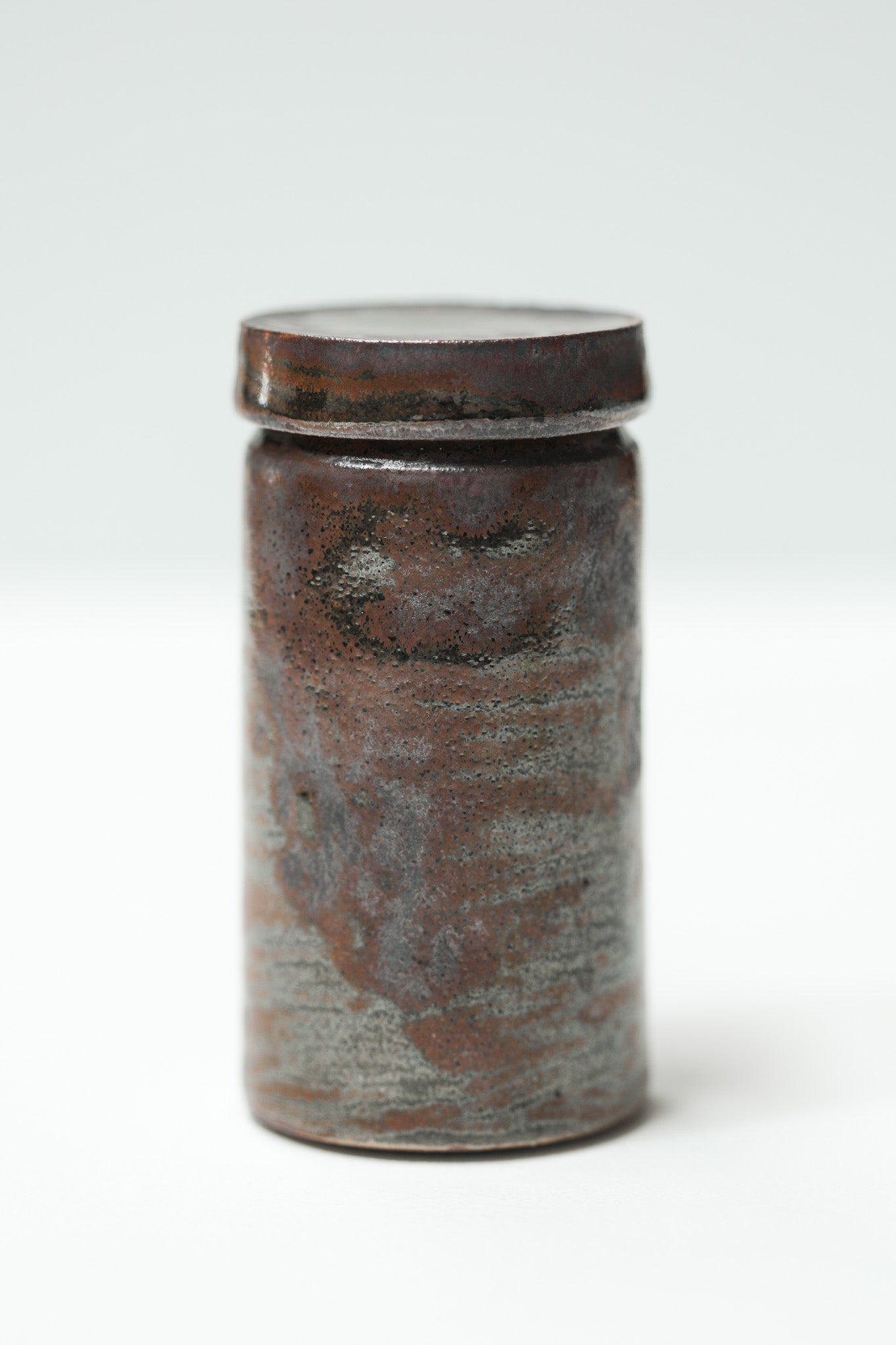 Florian Gadsby: Small Lidded Jar