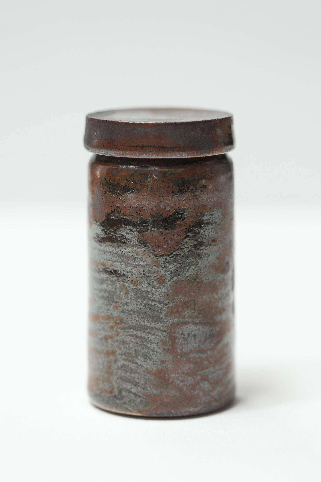 Florian Gadsby: Small Lidded Jar