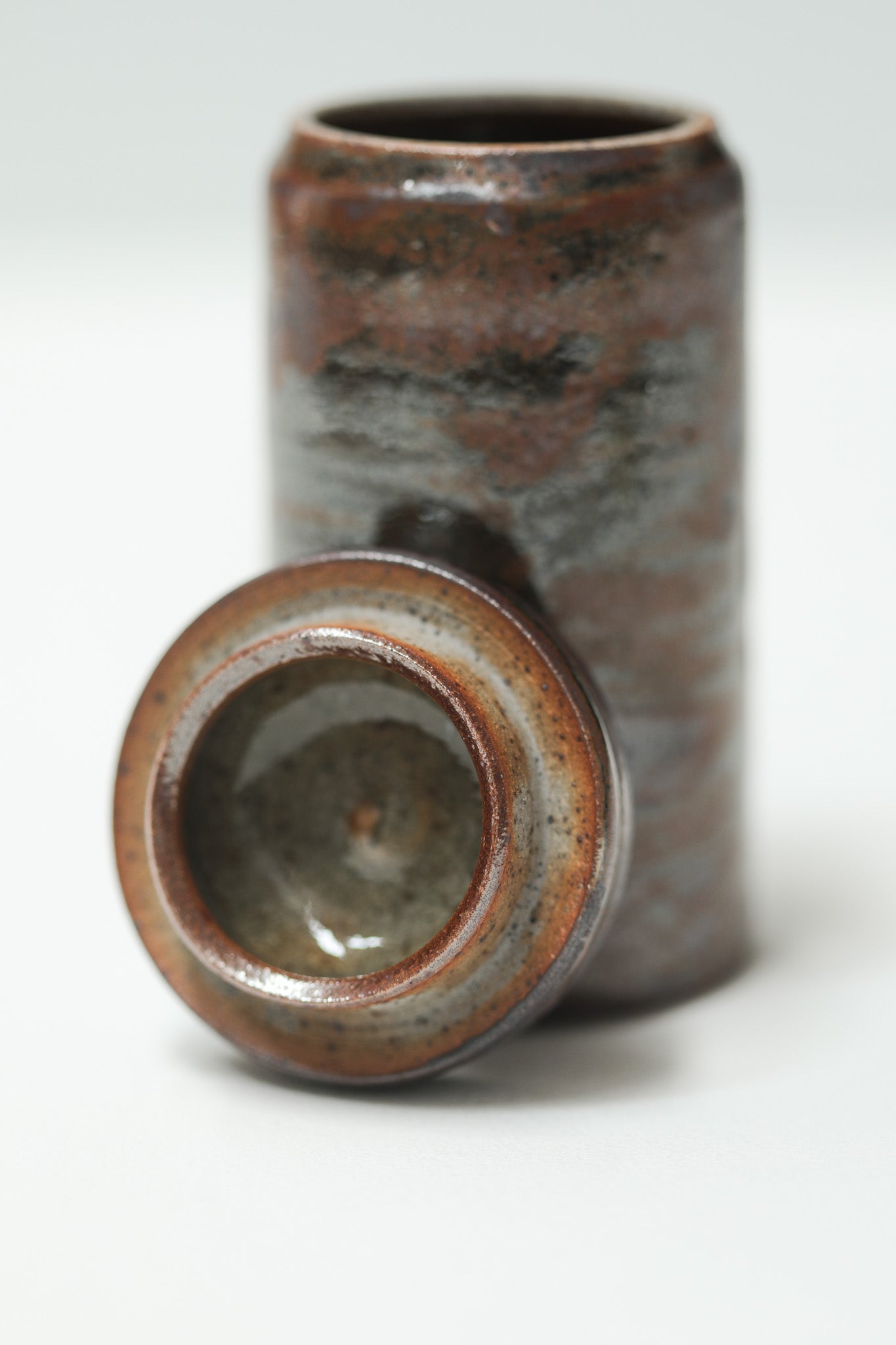 Florian Gadsby: Small Lidded Jar